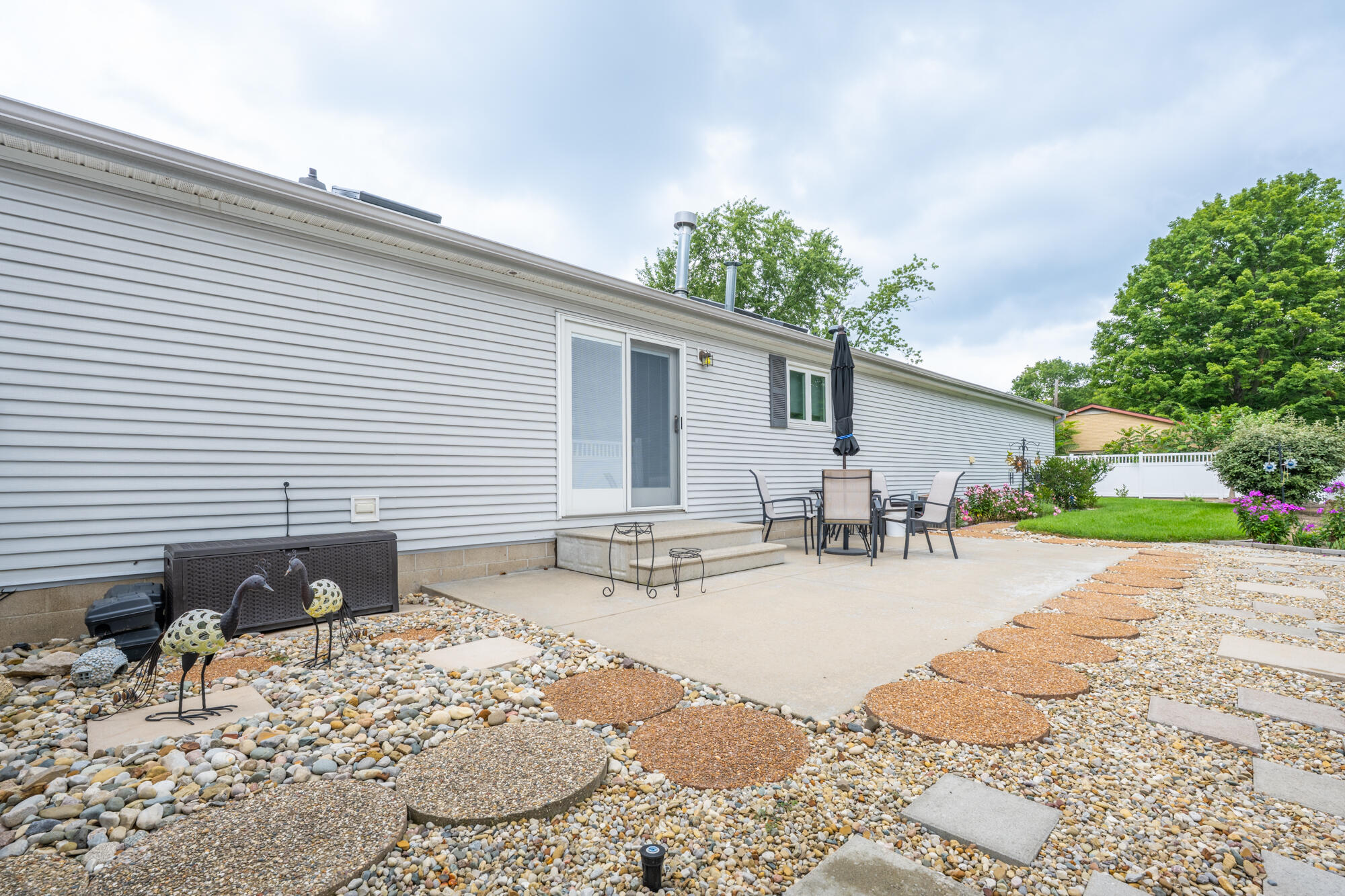 2199 Broadway Benton Harbor MI 49022
