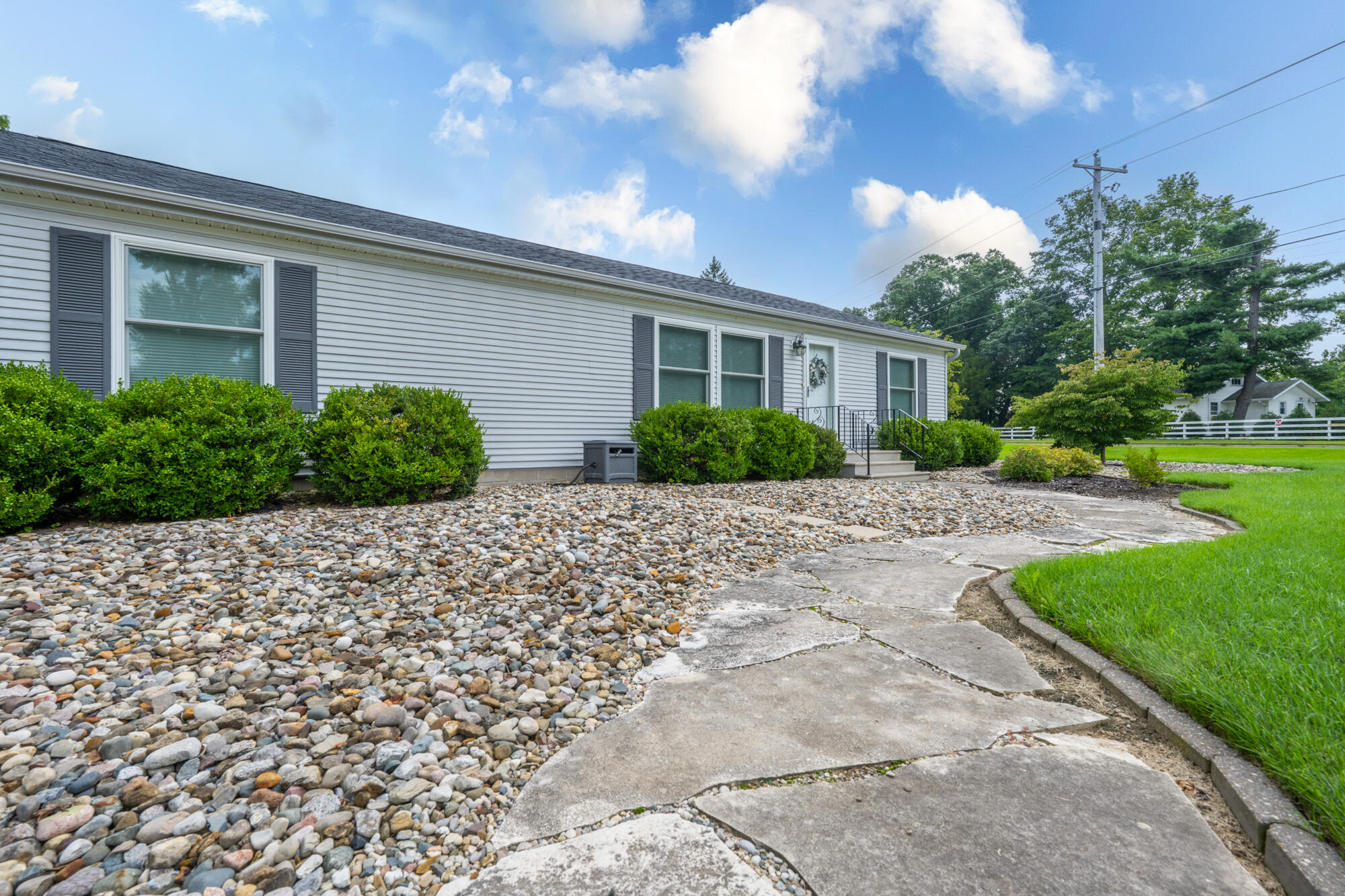 2199 Broadway Benton Harbor MI 49022