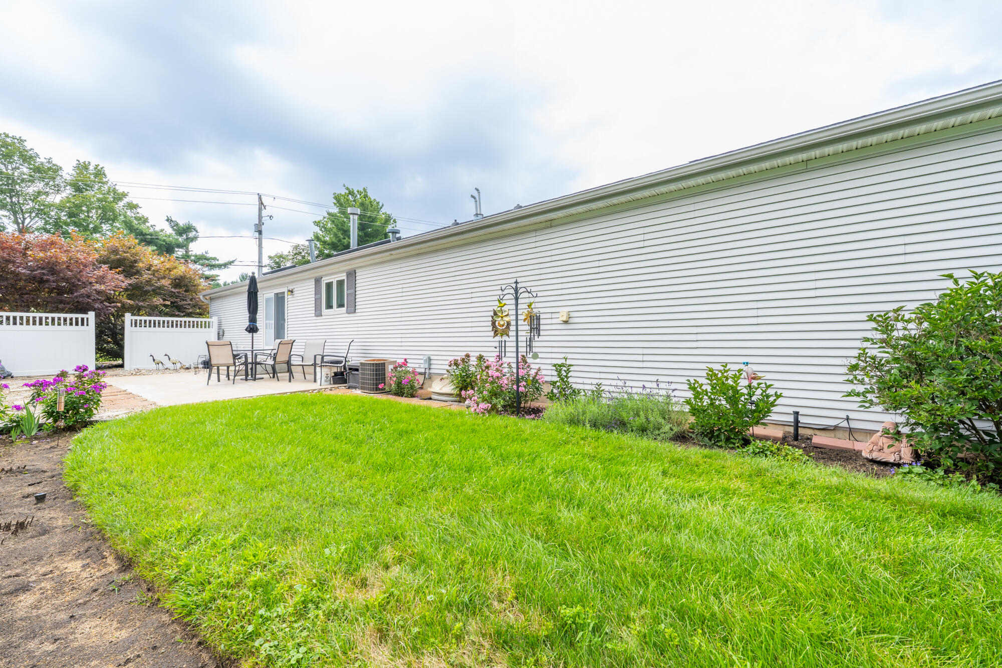 2199 Broadway Benton Harbor MI 49022