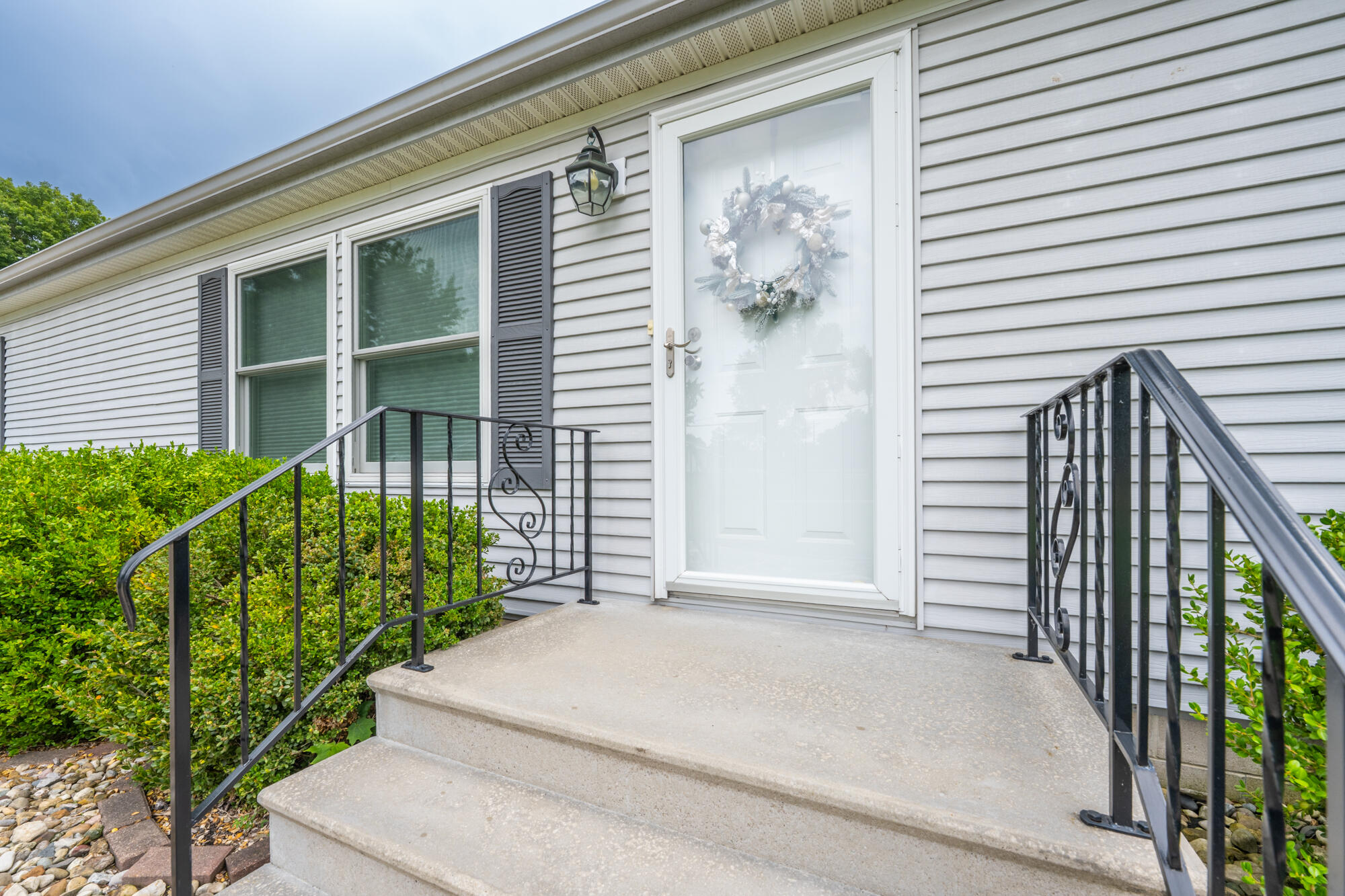 2199 Broadway Benton Harbor MI 49022