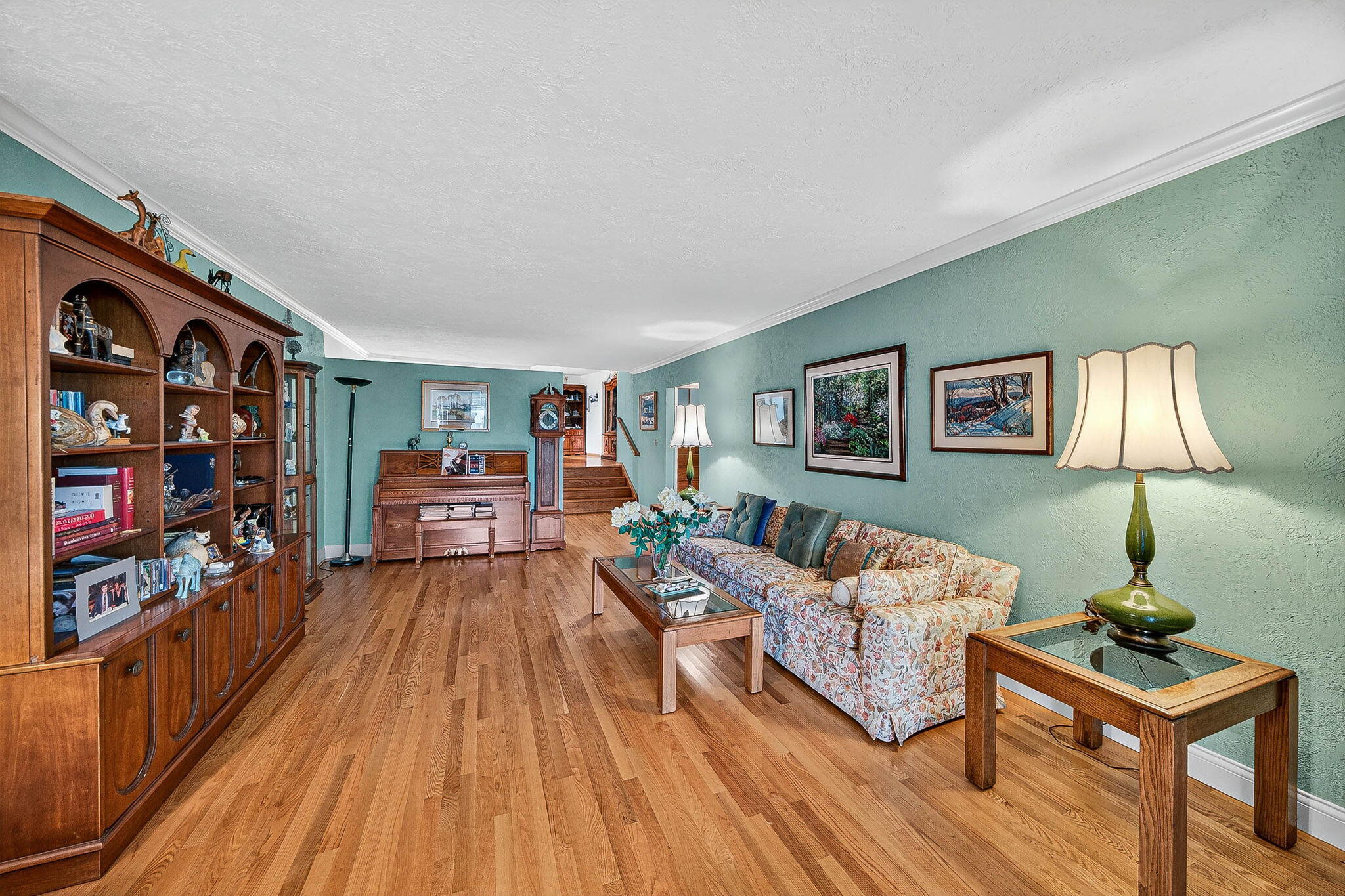 68800 S Shore Drive Edwardsburg MI 49112