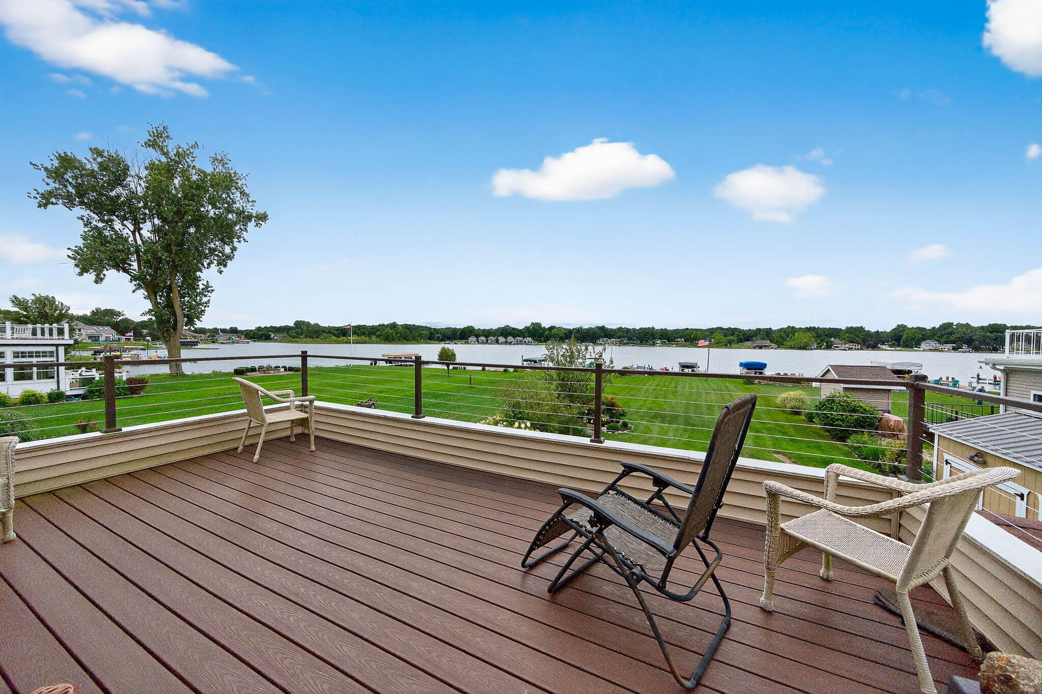 68800 S Shore Drive Edwardsburg MI 49112