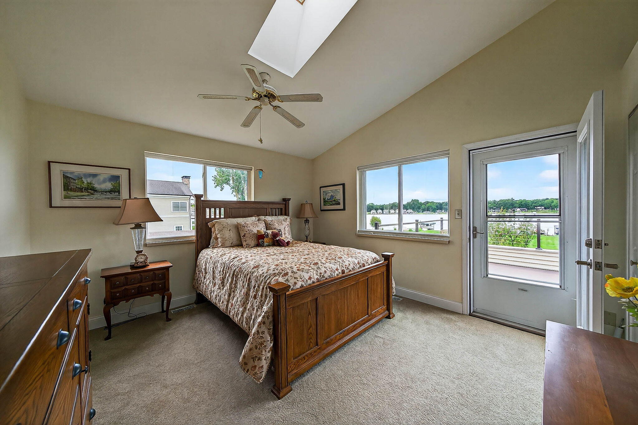 68800 S Shore Drive Edwardsburg MI 49112