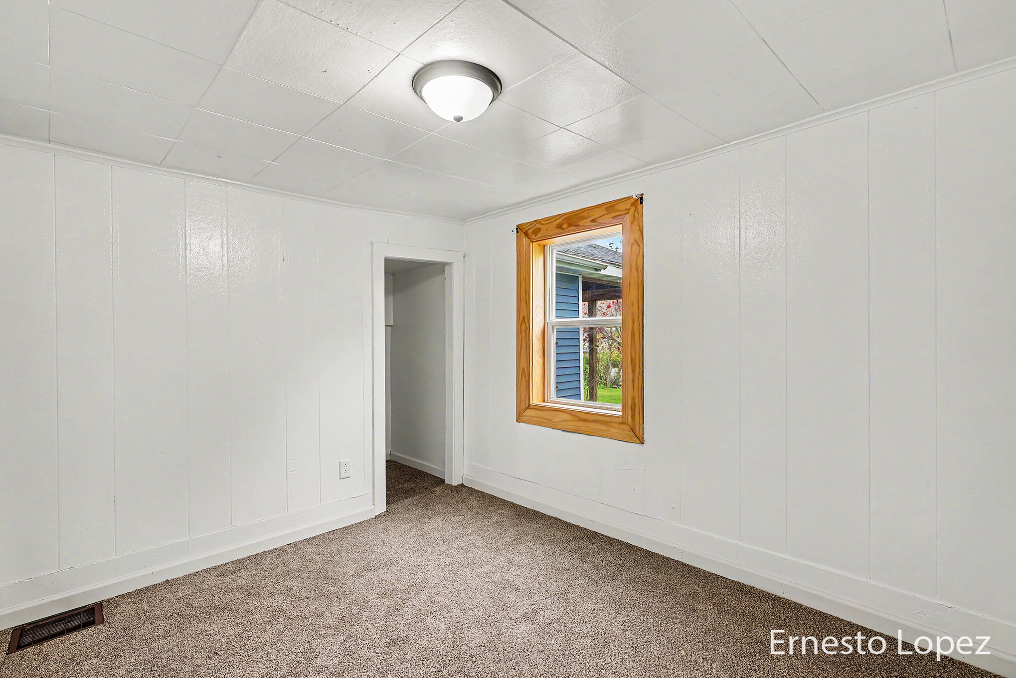 1301 56th Street Fennville MI 49408