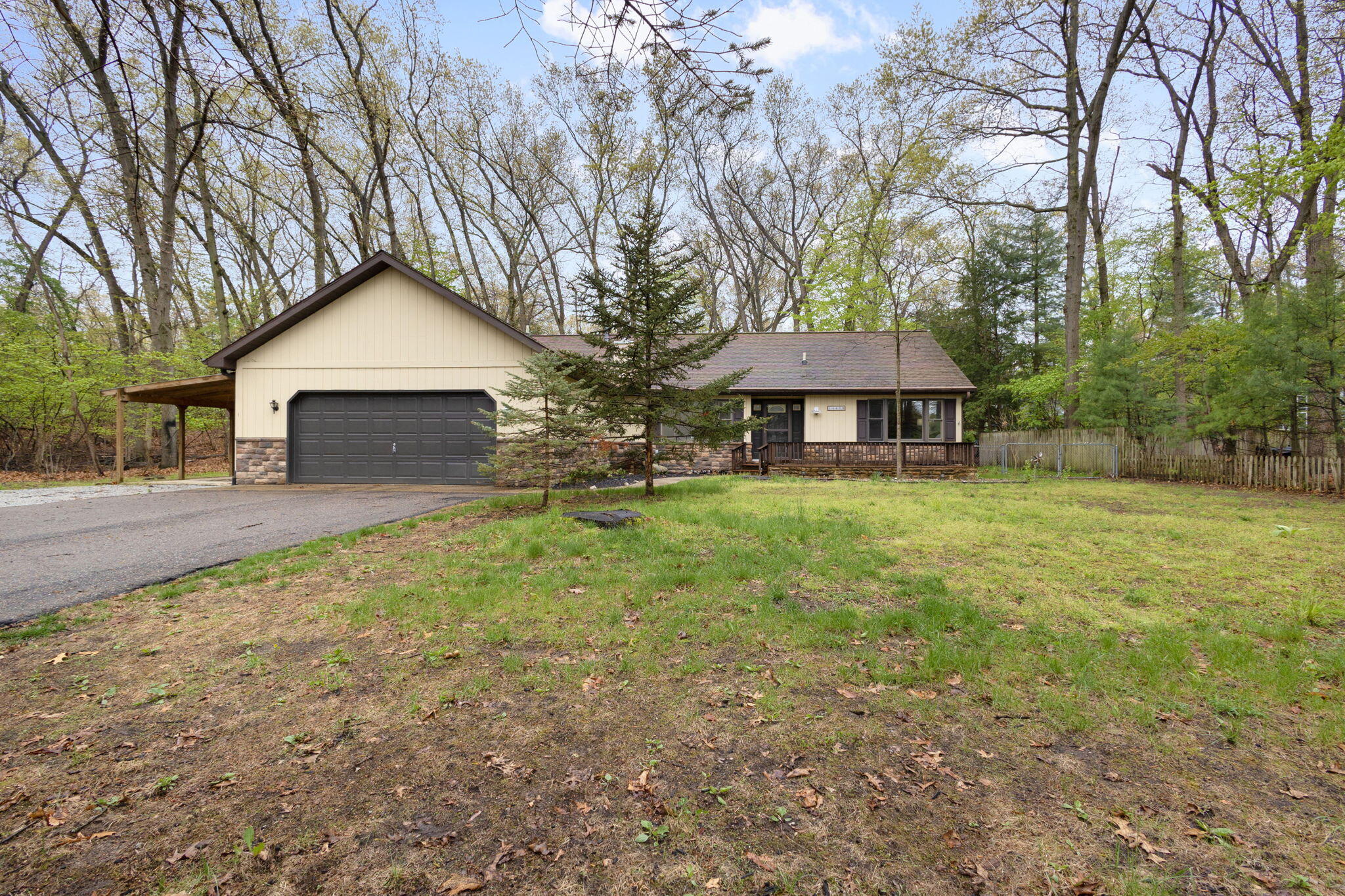 14458 Wolf Lane New Buffalo MI 49117