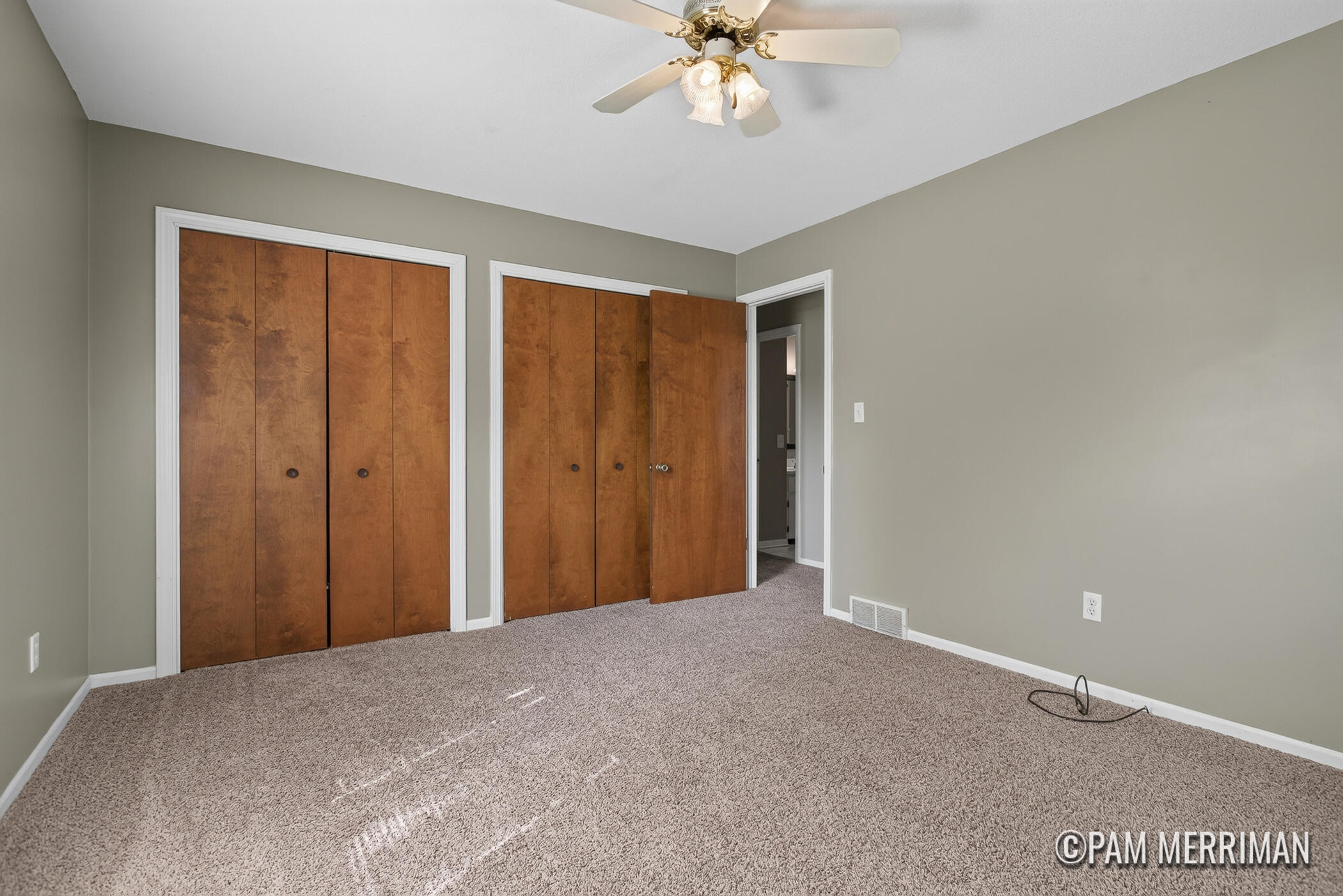 1735 Woodworth Street NE Grand Rapids MI 49525