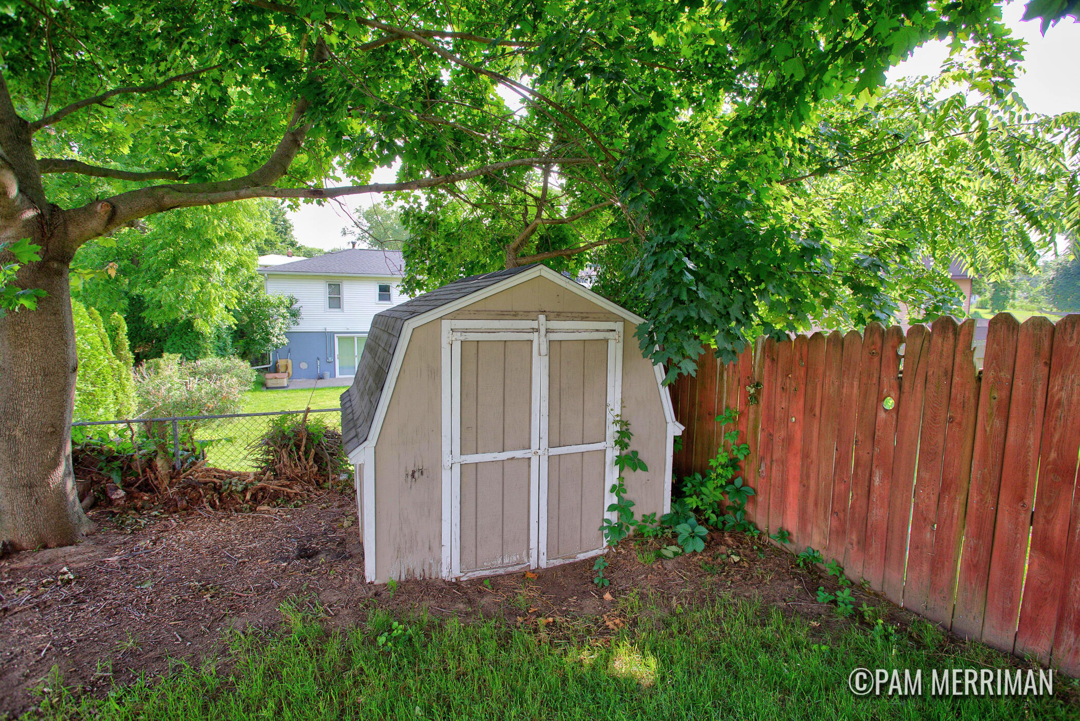 1735 Woodworth Street NE Grand Rapids MI 49525