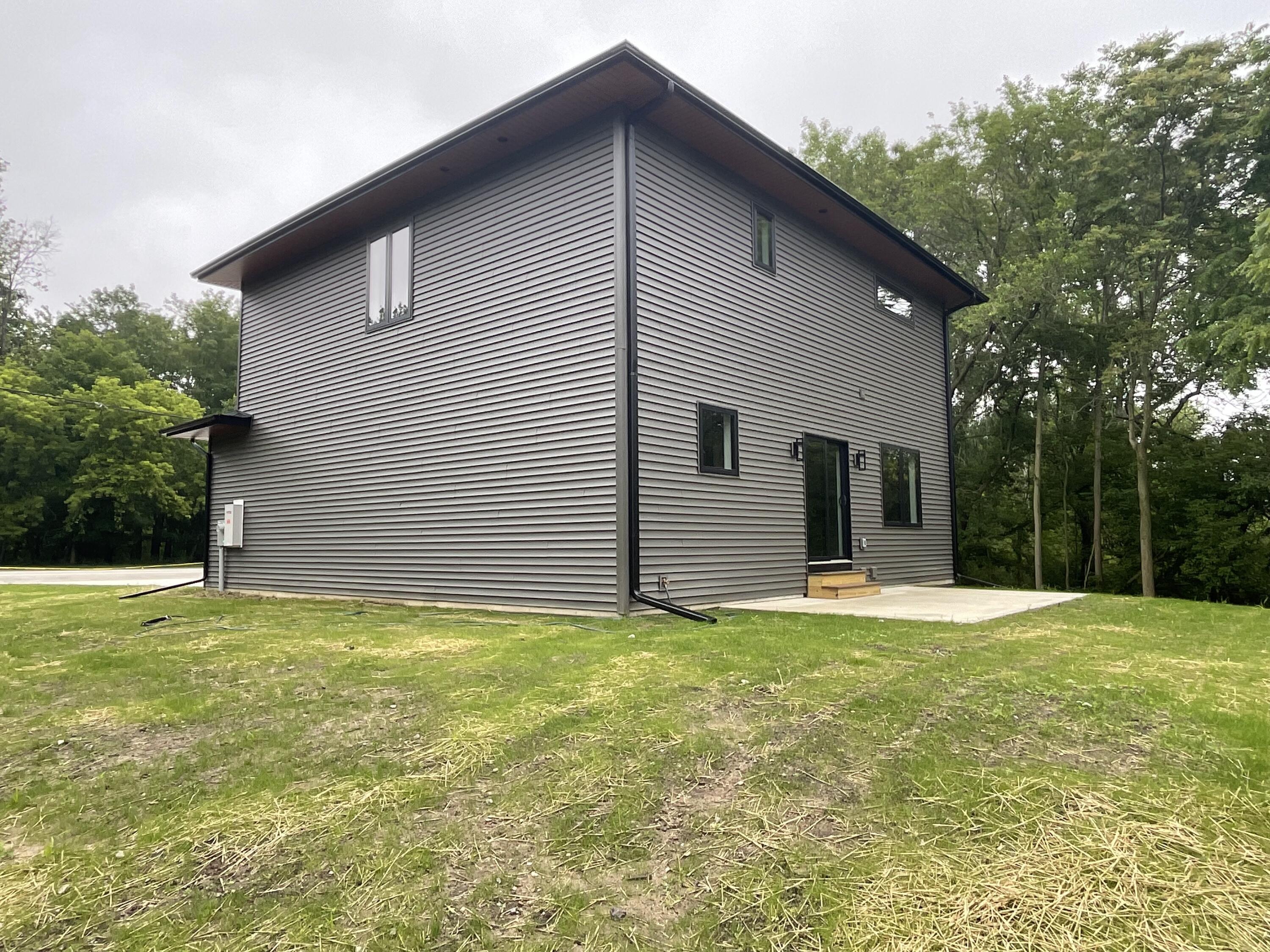 1418 Blue Star Highway South Haven MI 49090