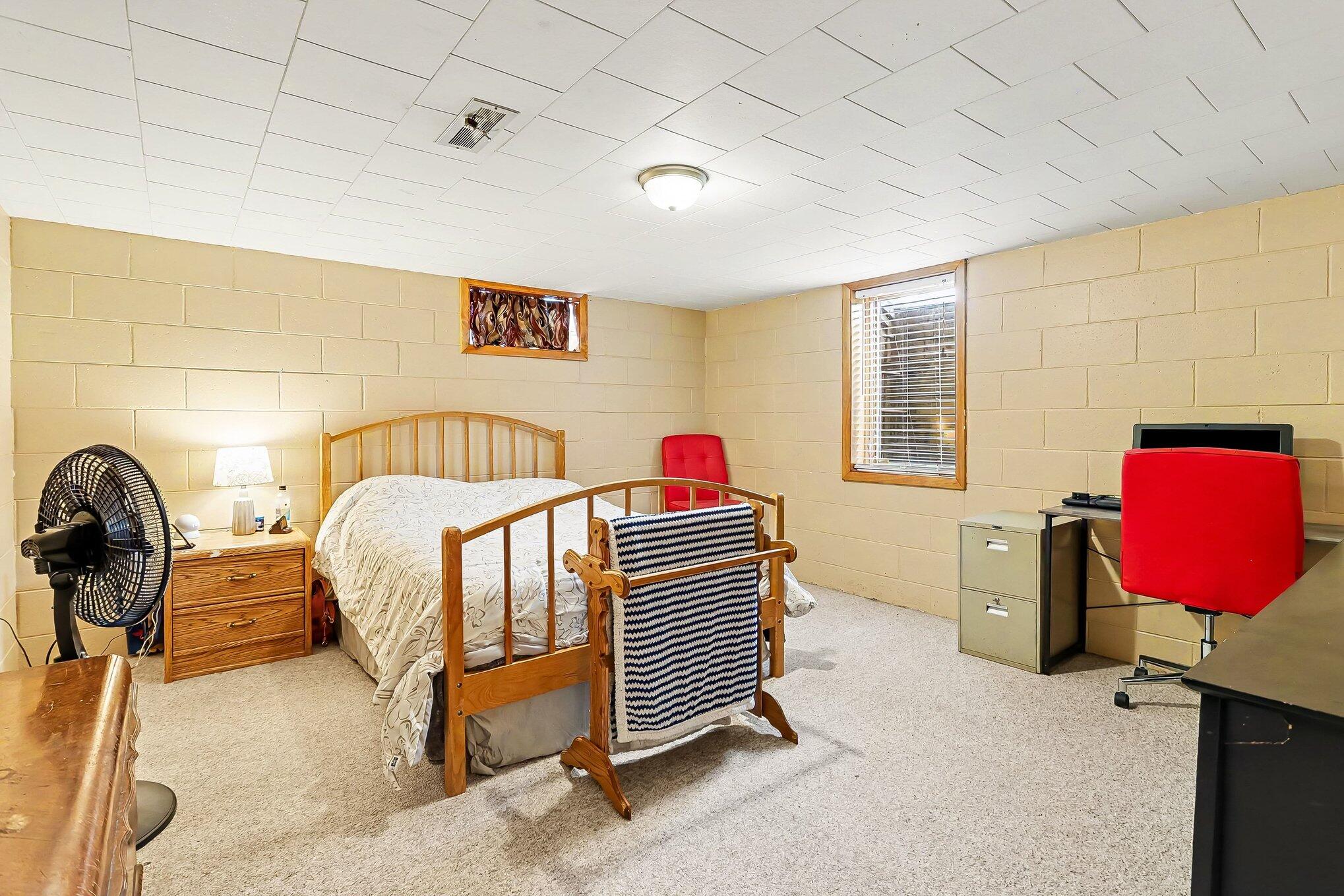 2112 Ogden Avenue Benton Harbor MI 49022