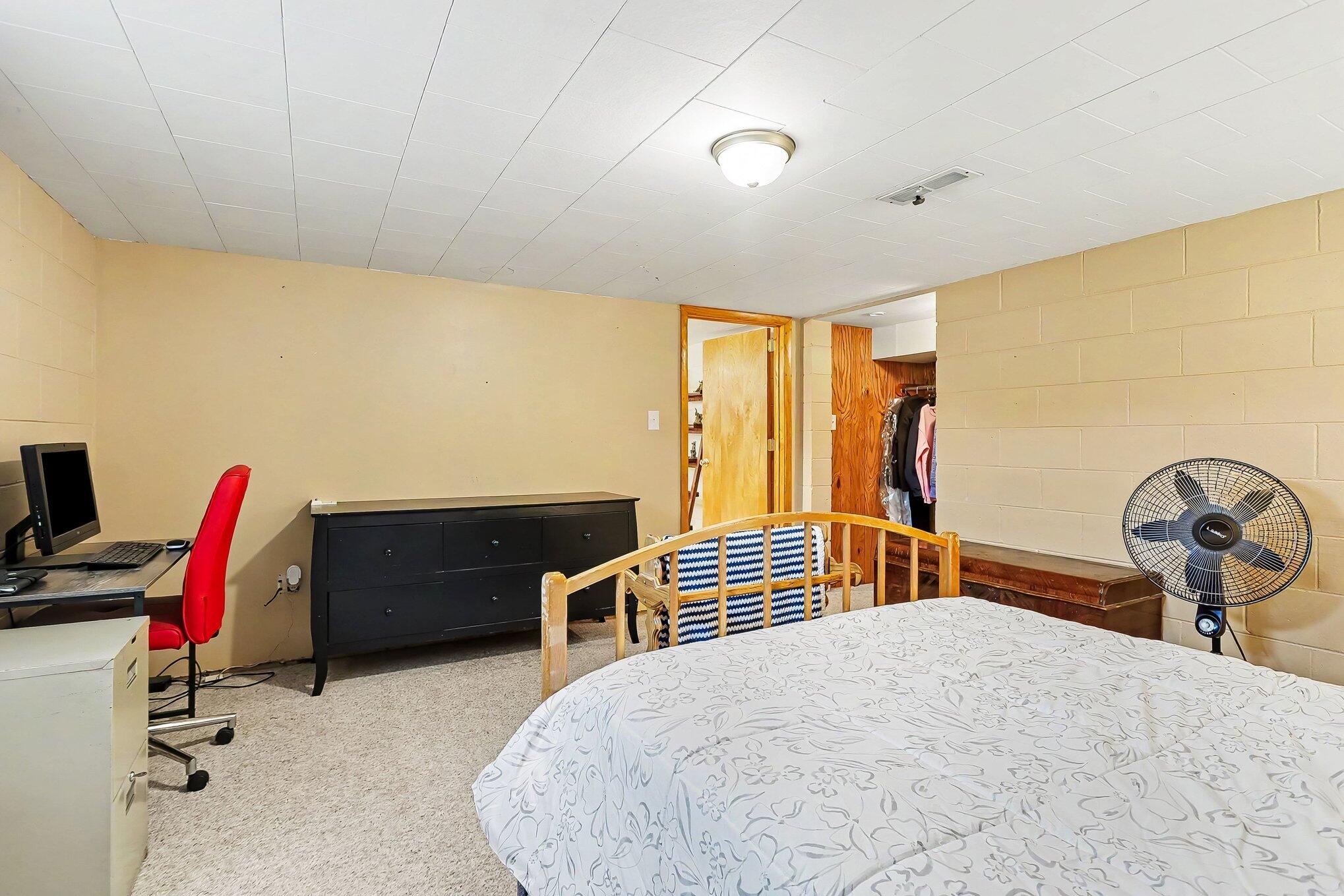 2112 Ogden Avenue Benton Harbor MI 49022