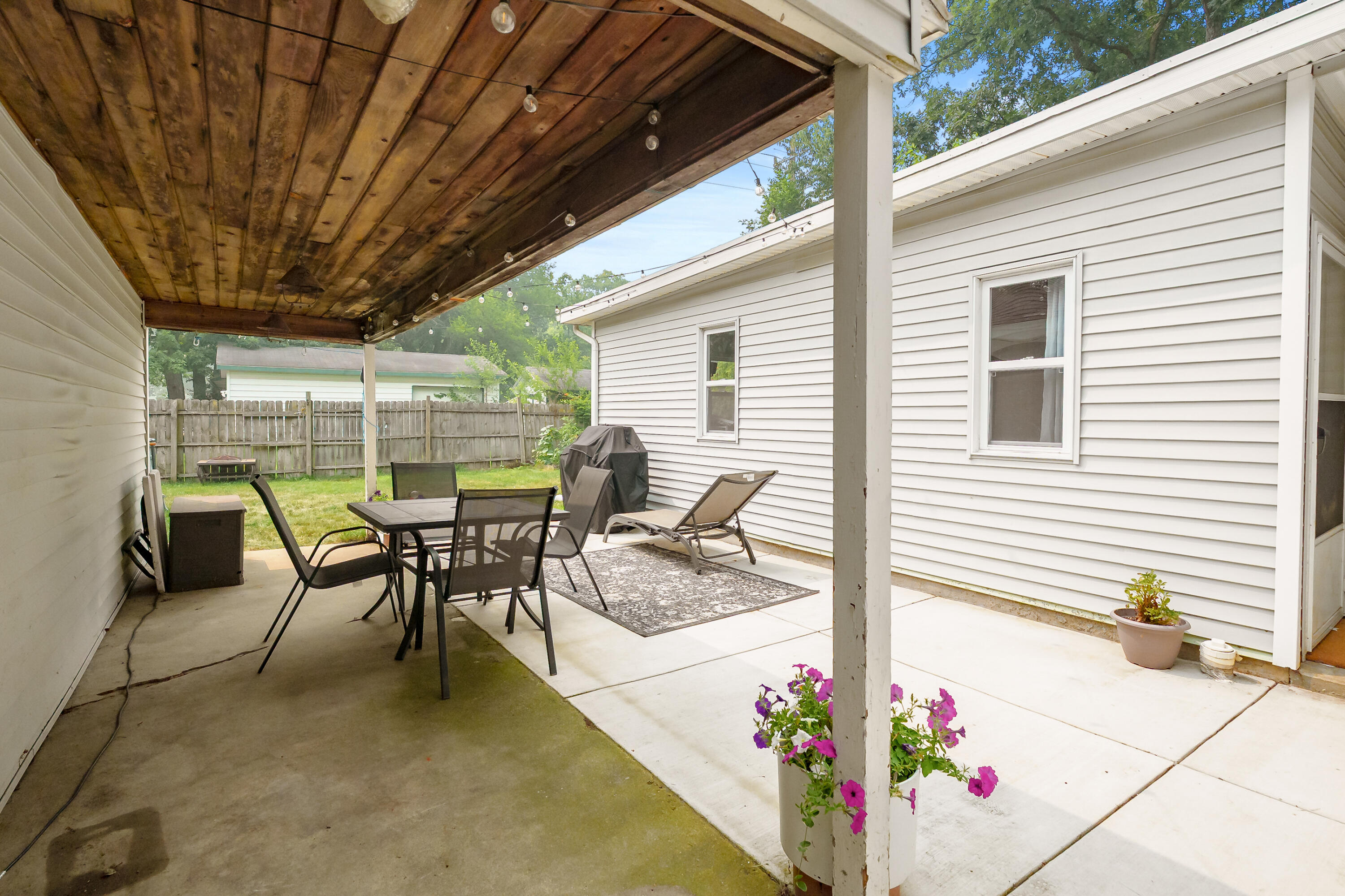 2505 Sonora Street Kalamazoo MI 49004