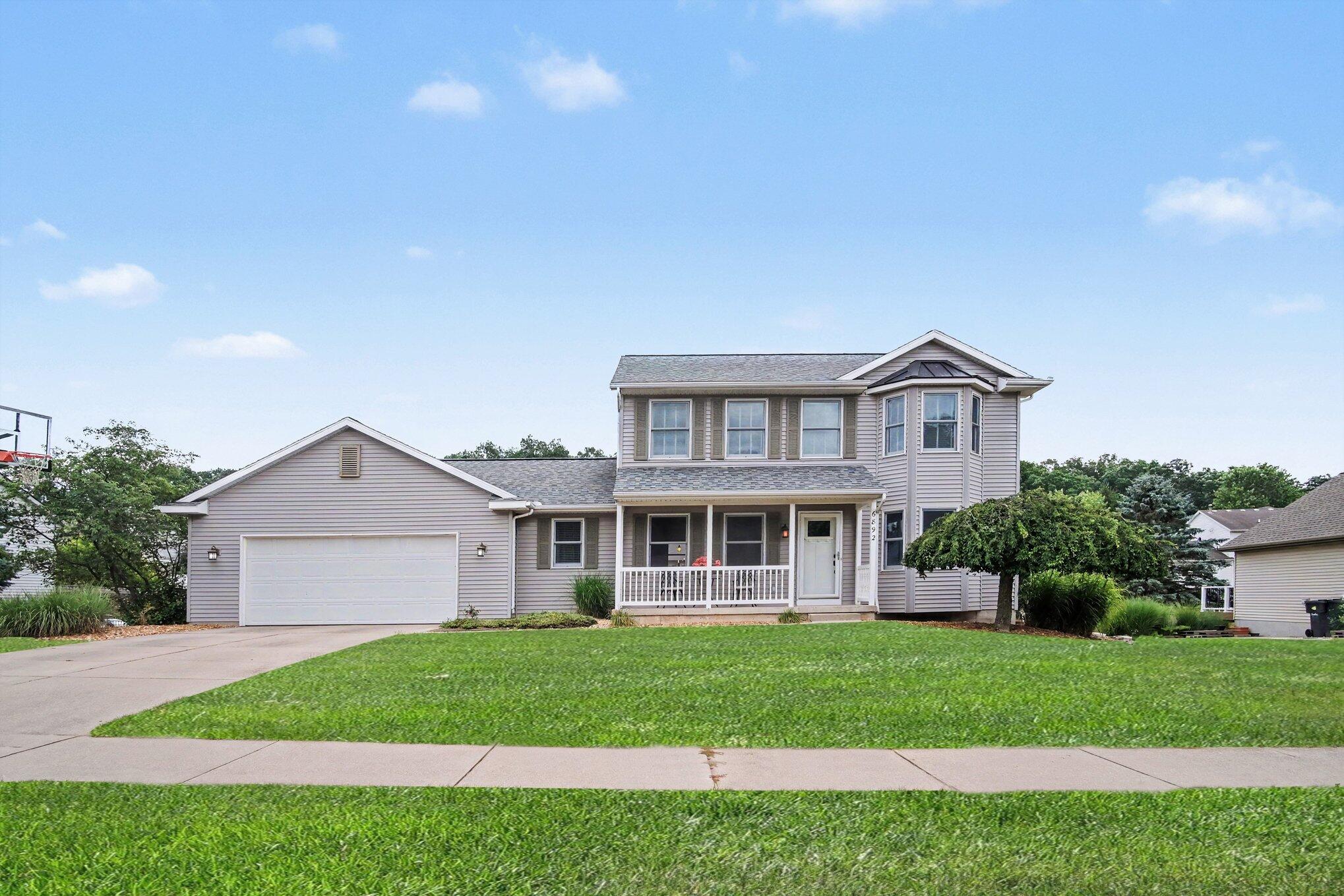 6892 Petersen Valley Drive NE Rockford MI 49341