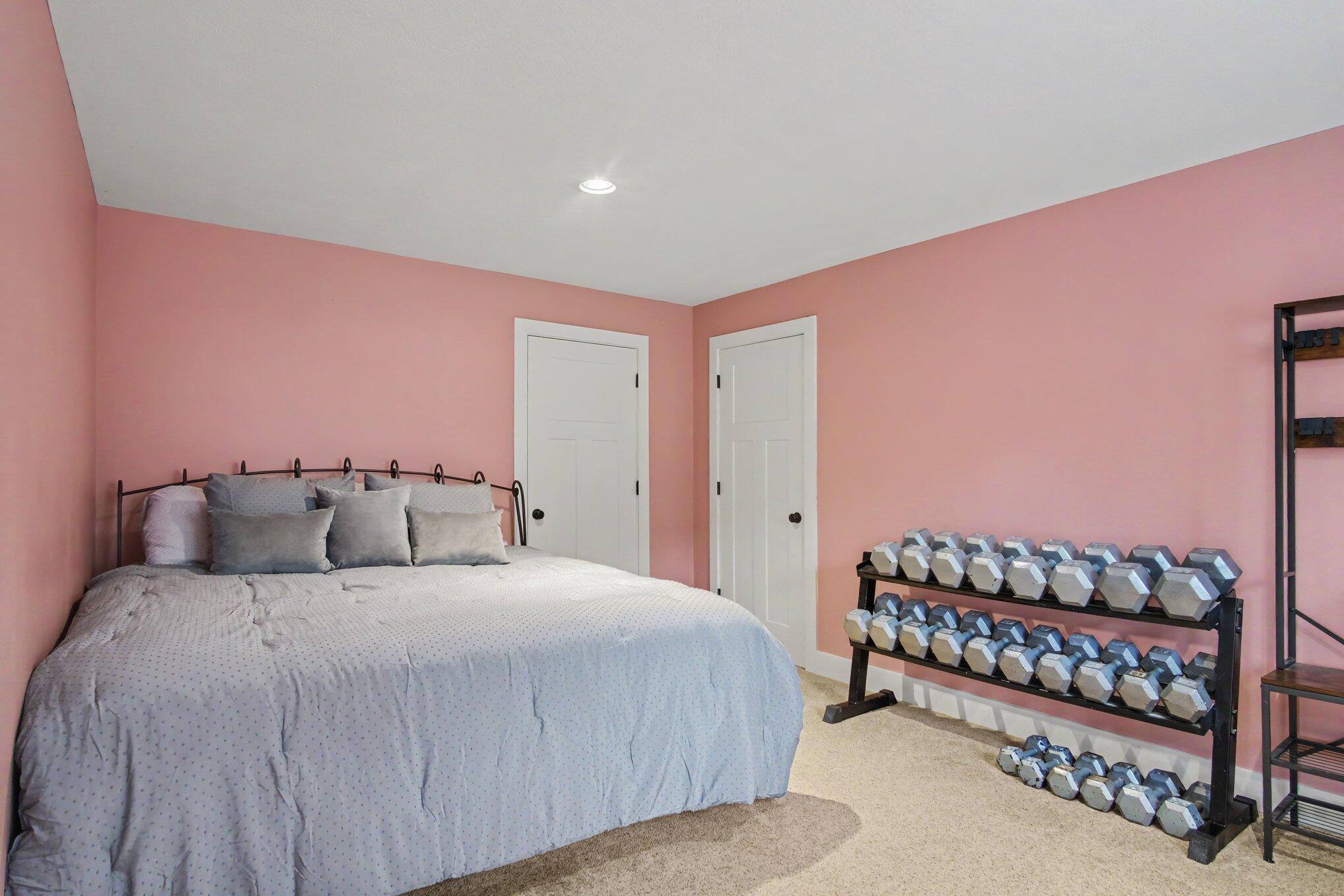 6892 Petersen Valley Drive NE Rockford MI 49341