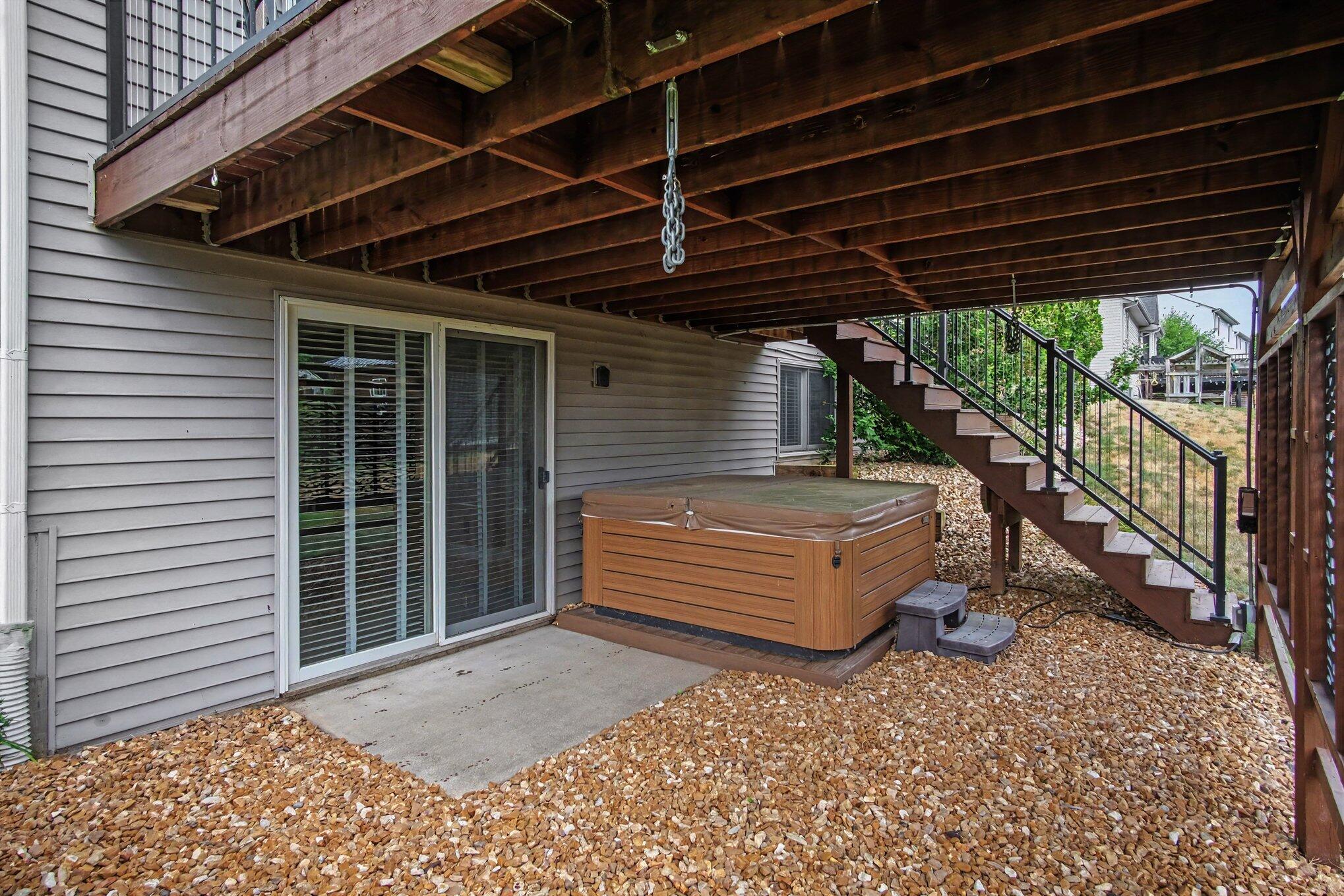 6892 Petersen Valley Drive NE Rockford MI 49341