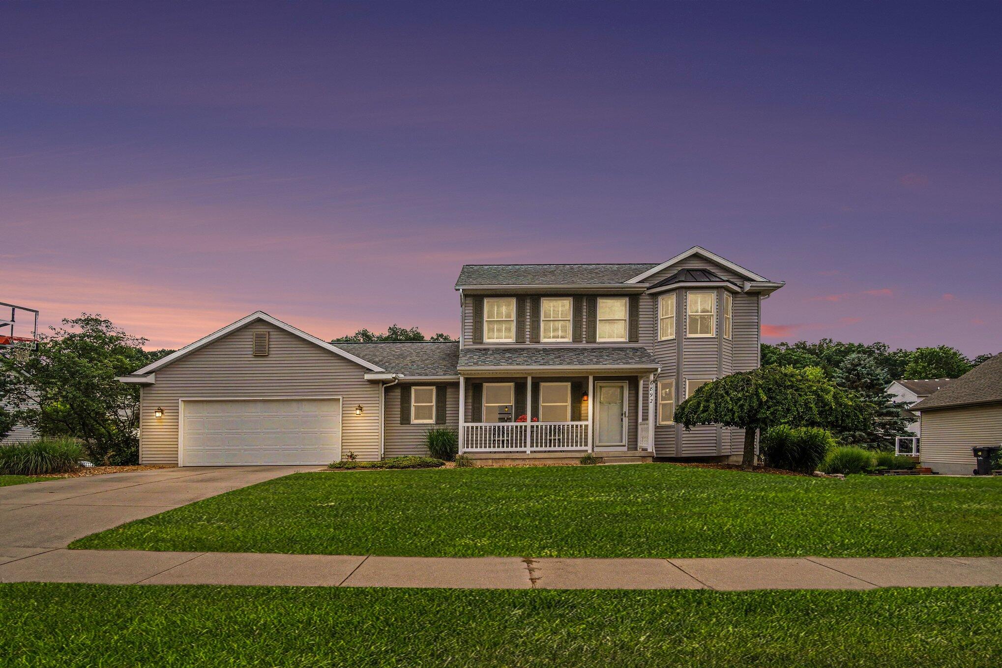 6892 Petersen Valley Drive NE Rockford MI 49341