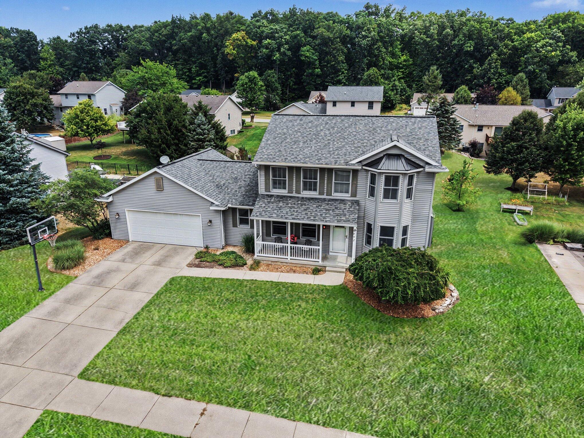 6892 Petersen Valley Drive NE Rockford MI 49341