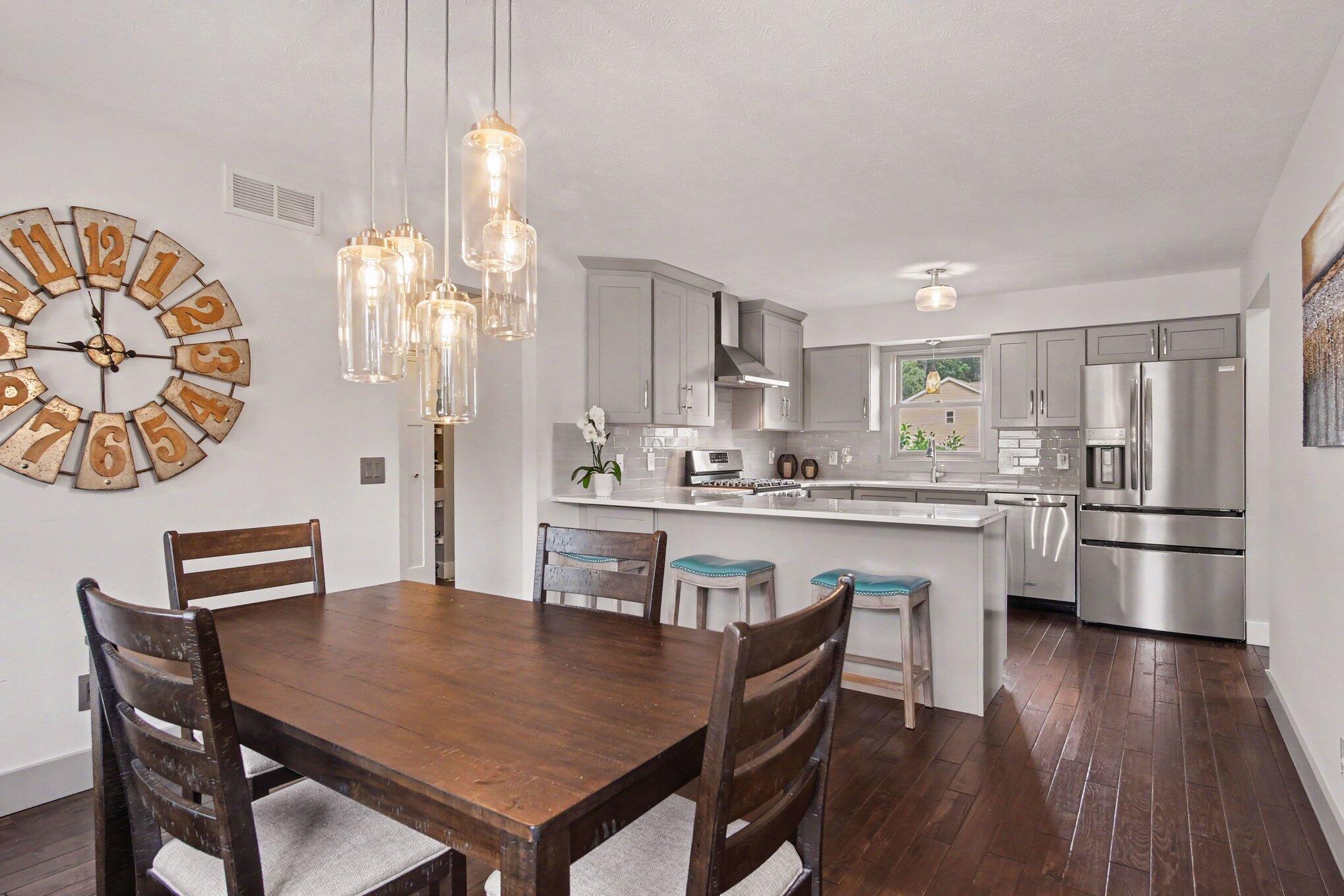 6892 Petersen Valley Drive NE Rockford MI 49341