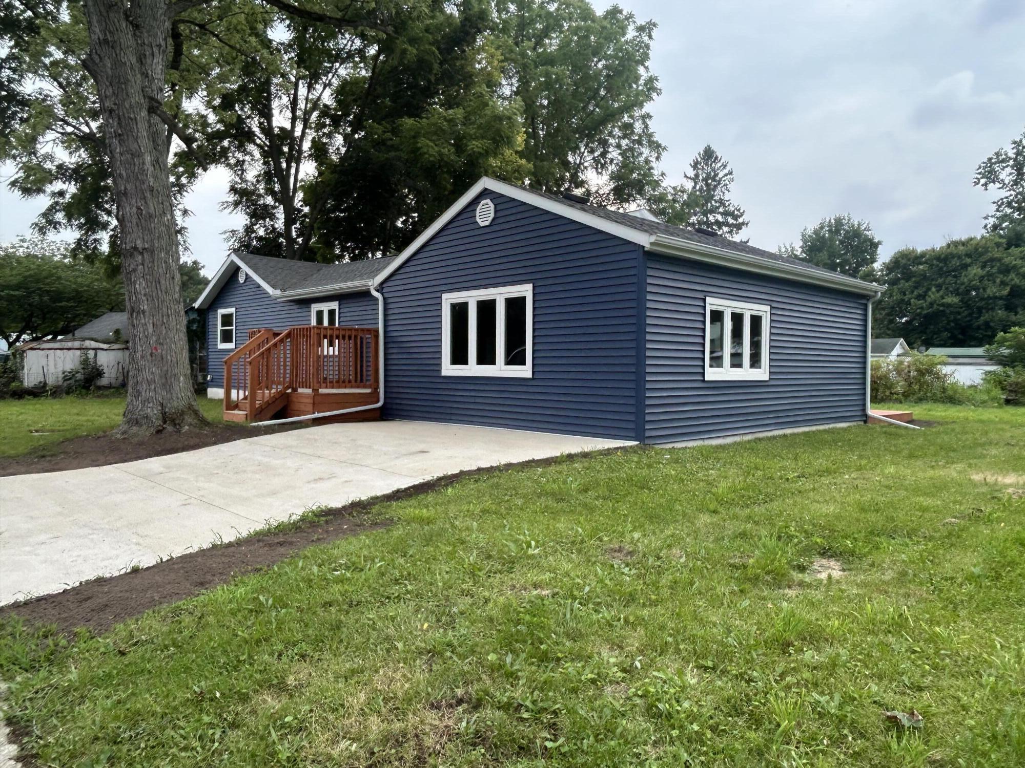803 Enterprise Street Buchanan MI 49107