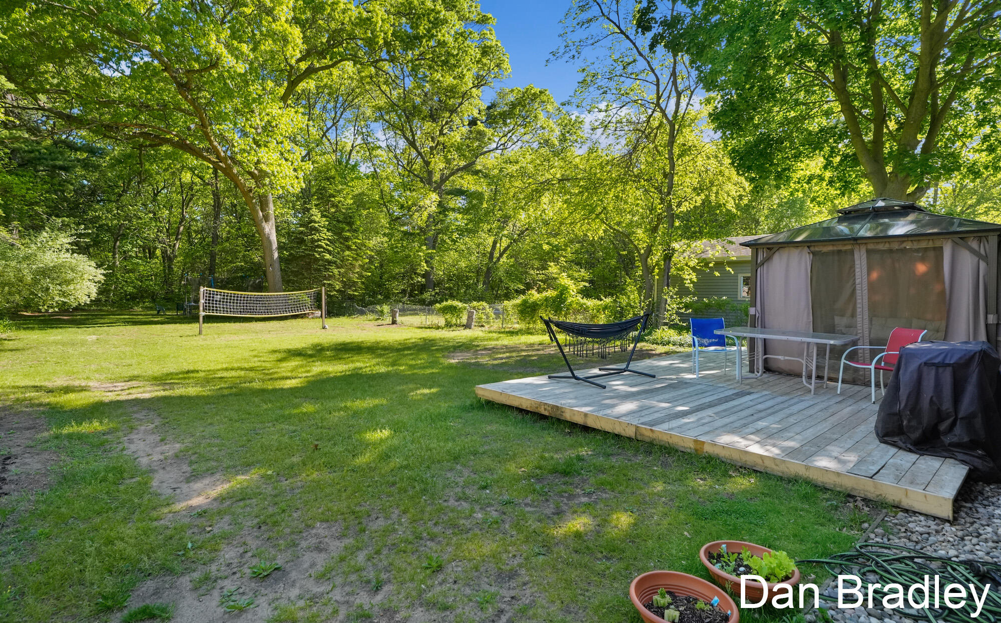 2506 James Avenue Muskegon MI 49442