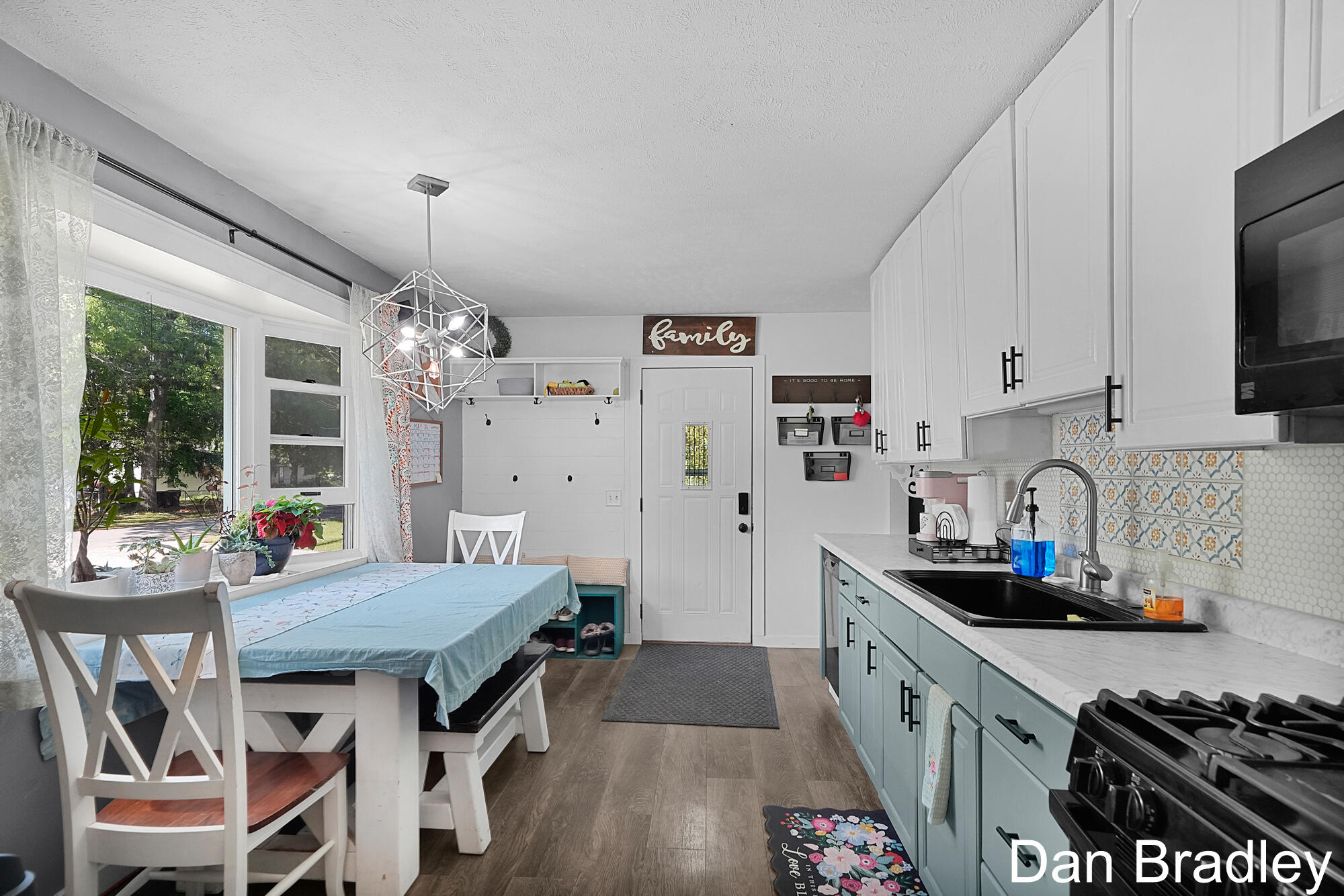 2506 James Avenue Muskegon MI 49442