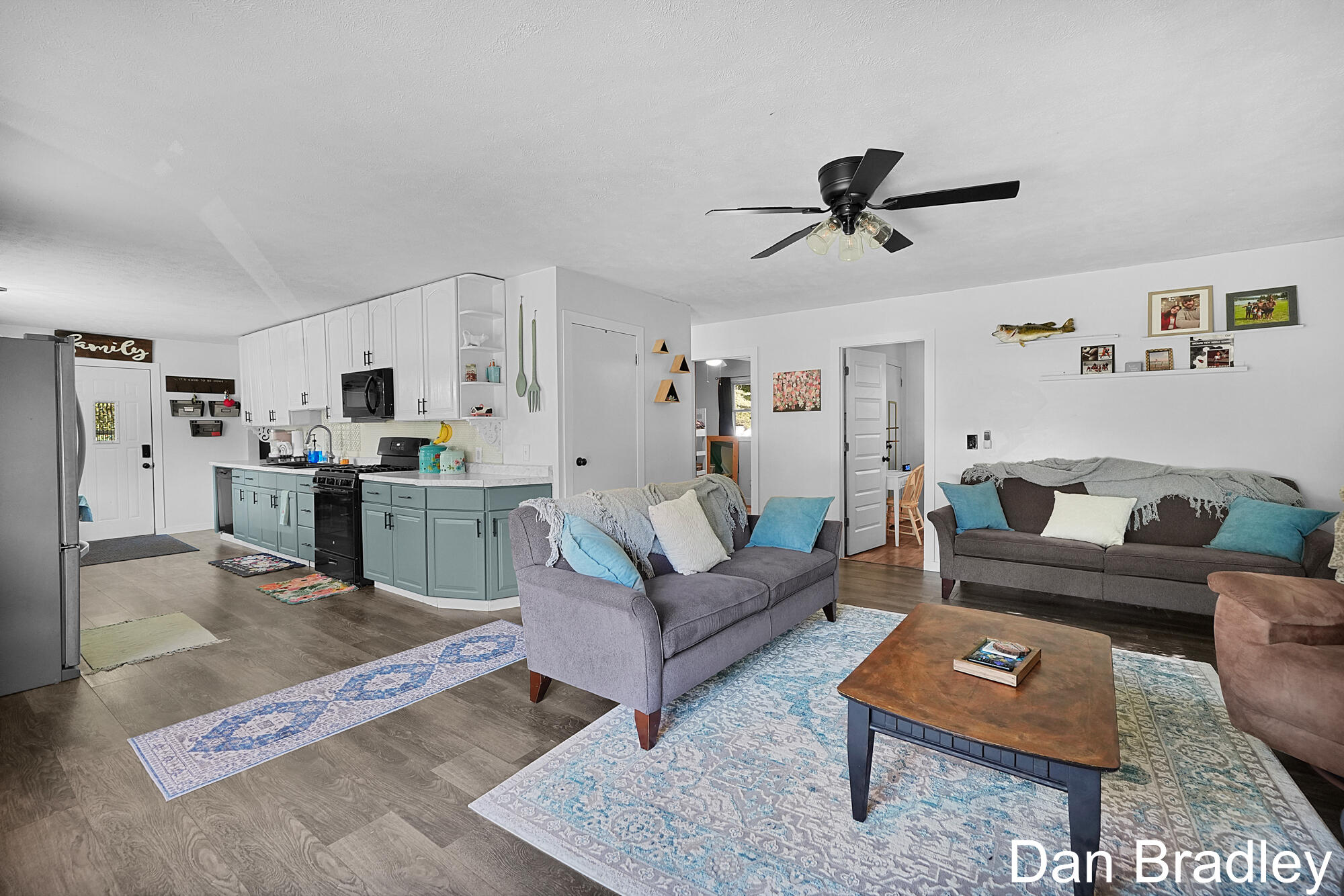 2506 James Avenue Muskegon MI 49442