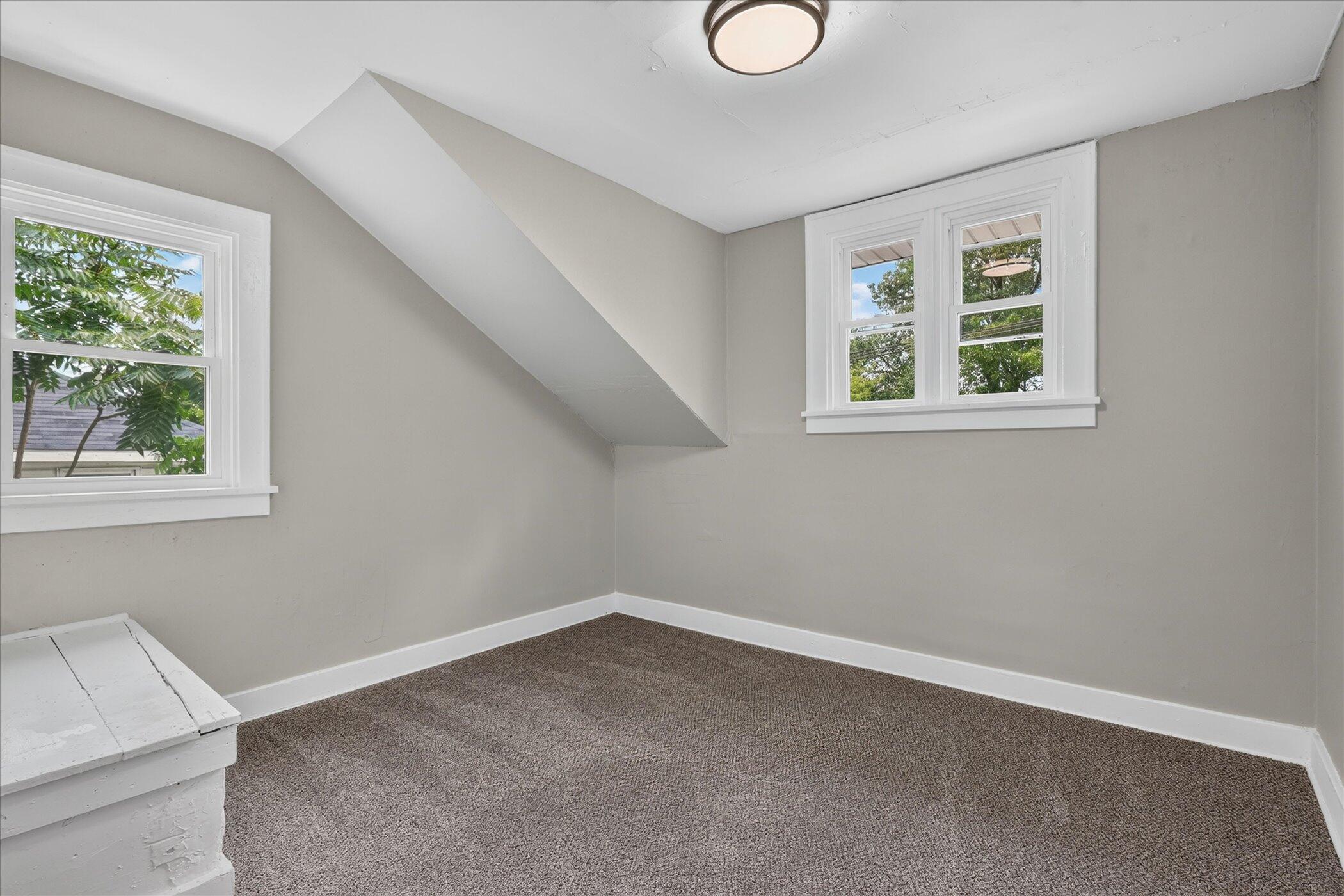 668 Alexander Street SE Grand Rapids MI 49507