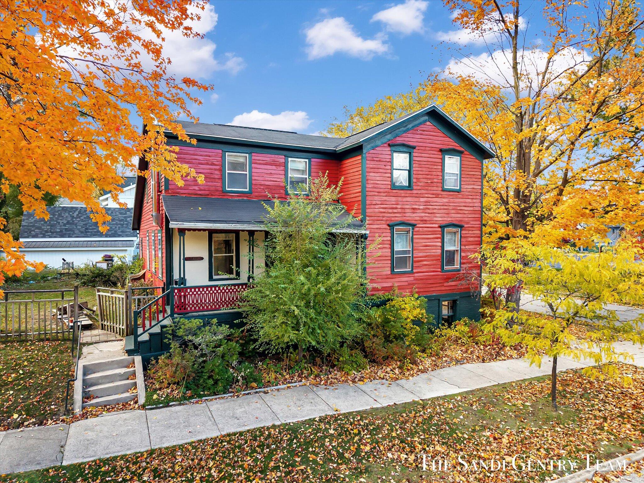 201 S 4th Street Grand Haven MI 49417