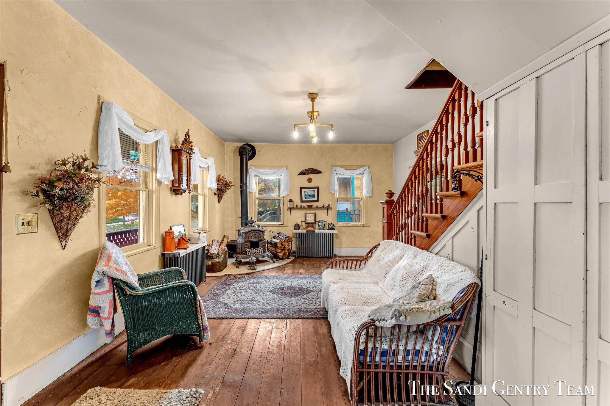 201 S 4th Street Grand Haven MI 49417