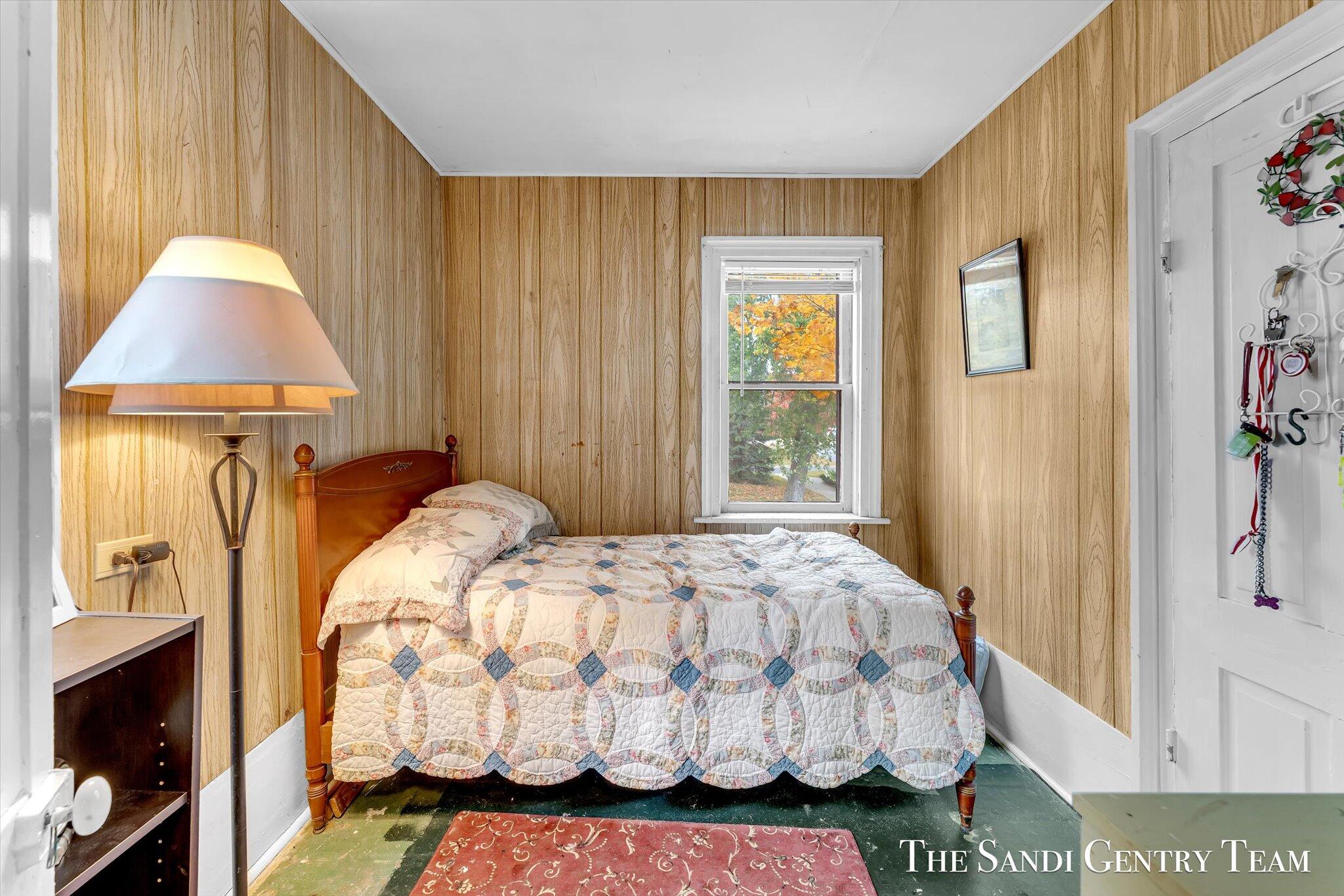 201 S 4th Street Grand Haven MI 49417