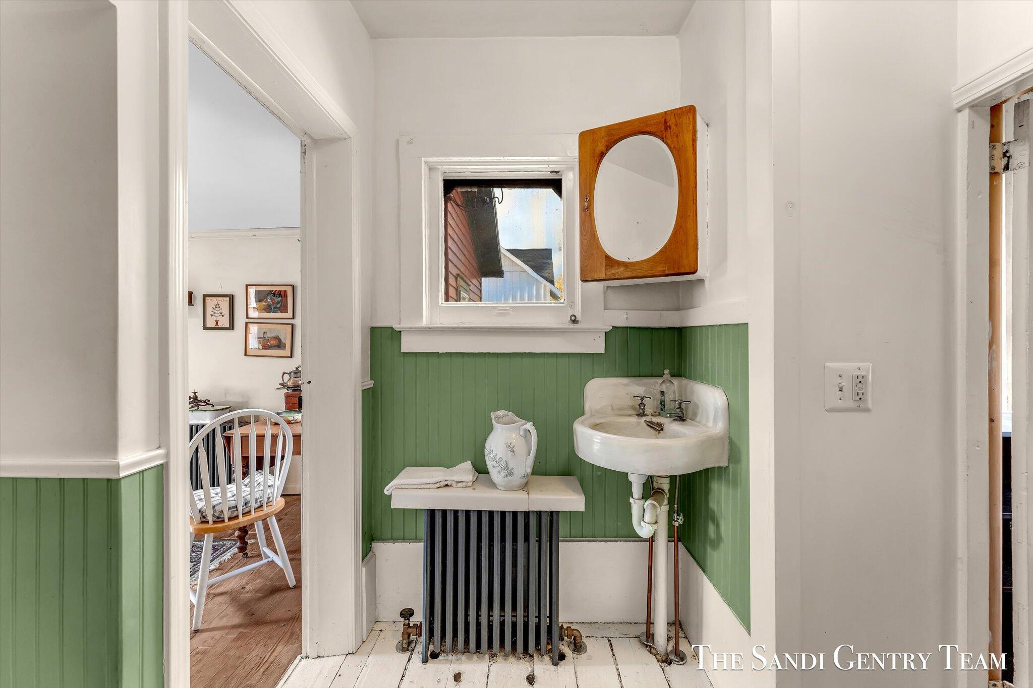 201 S 4th Street Grand Haven MI 49417