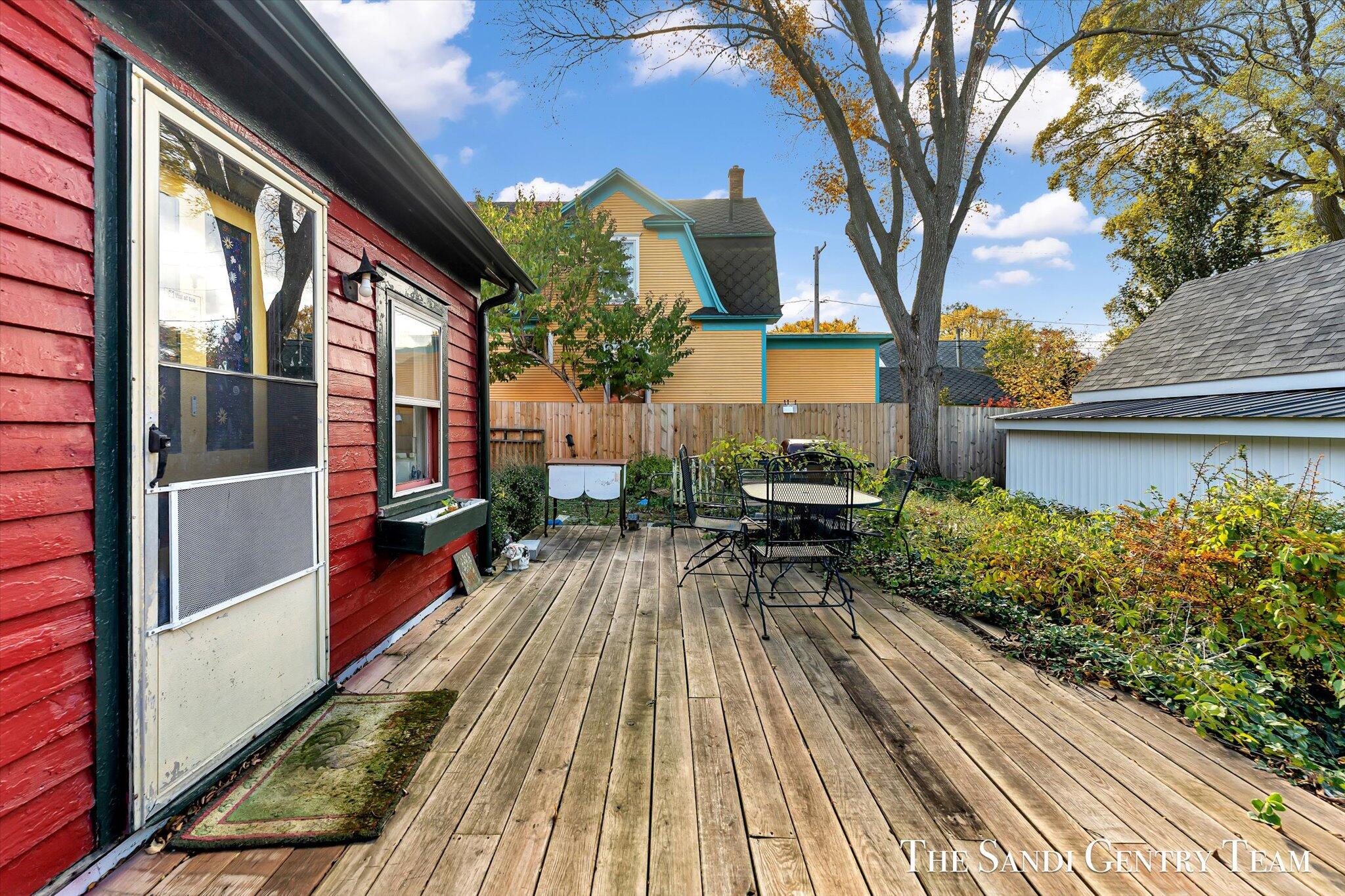 201 S 4th Street Grand Haven MI 49417