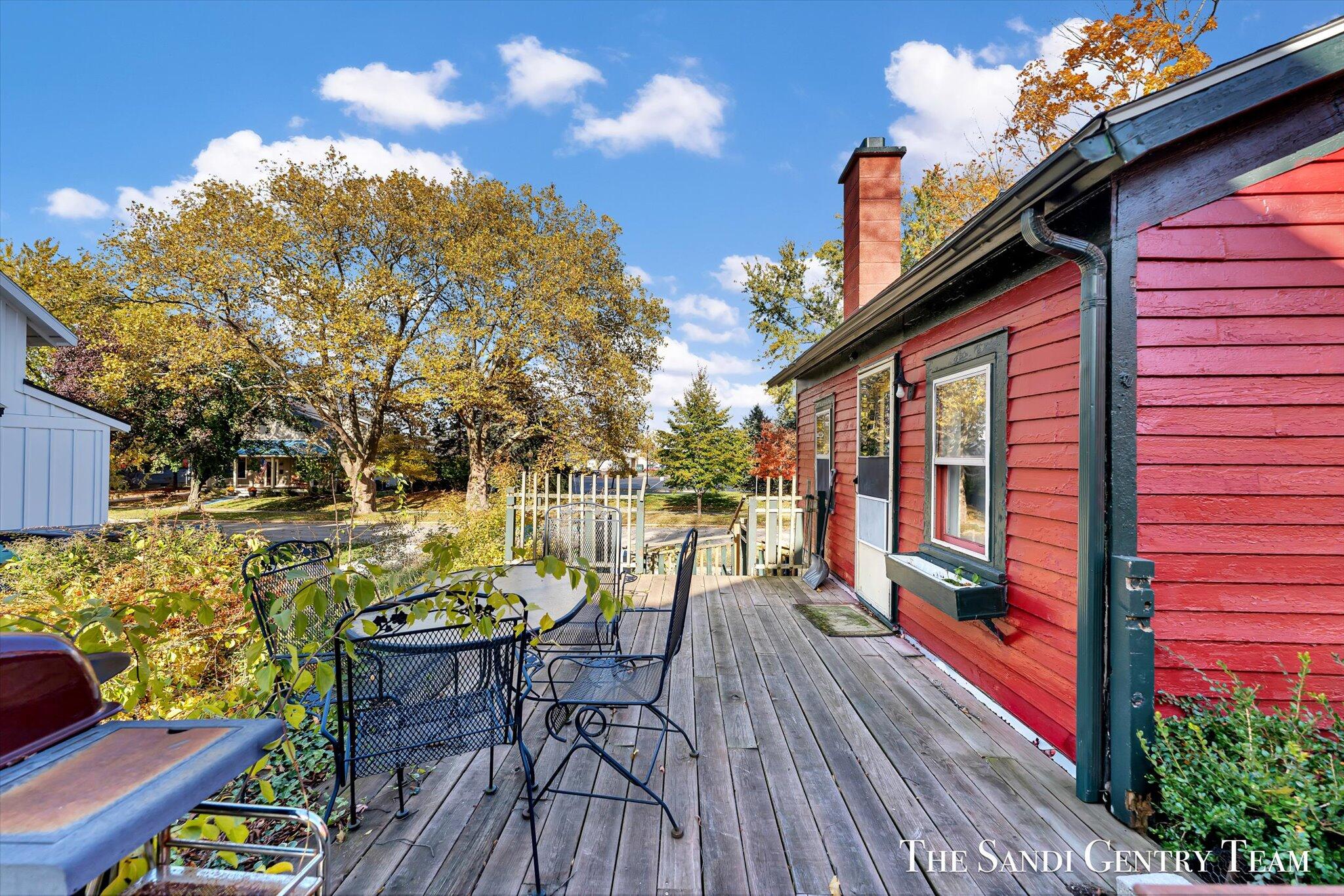 201 S 4th Street Grand Haven MI 49417