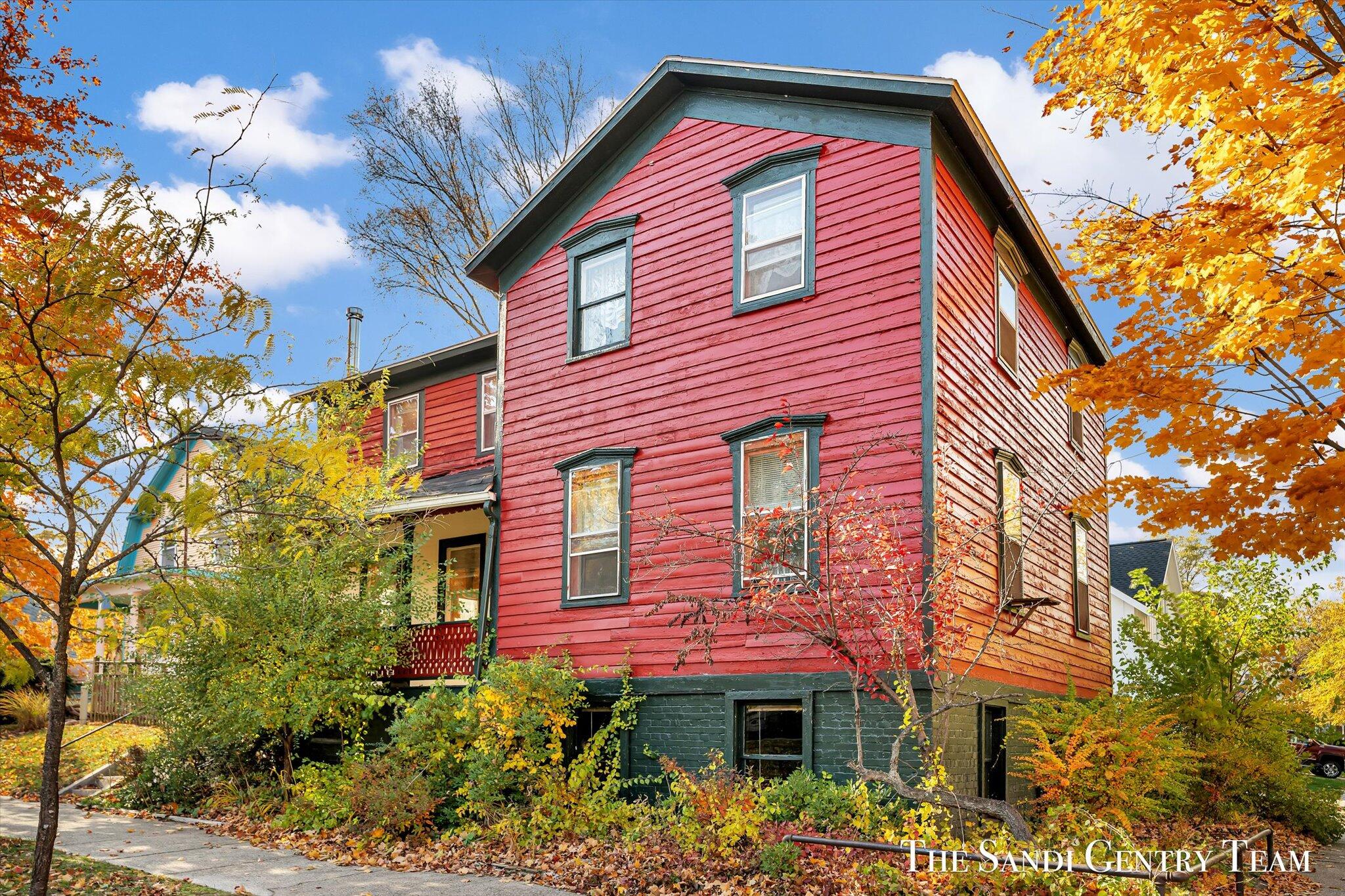 201 S 4th Street Grand Haven MI 49417