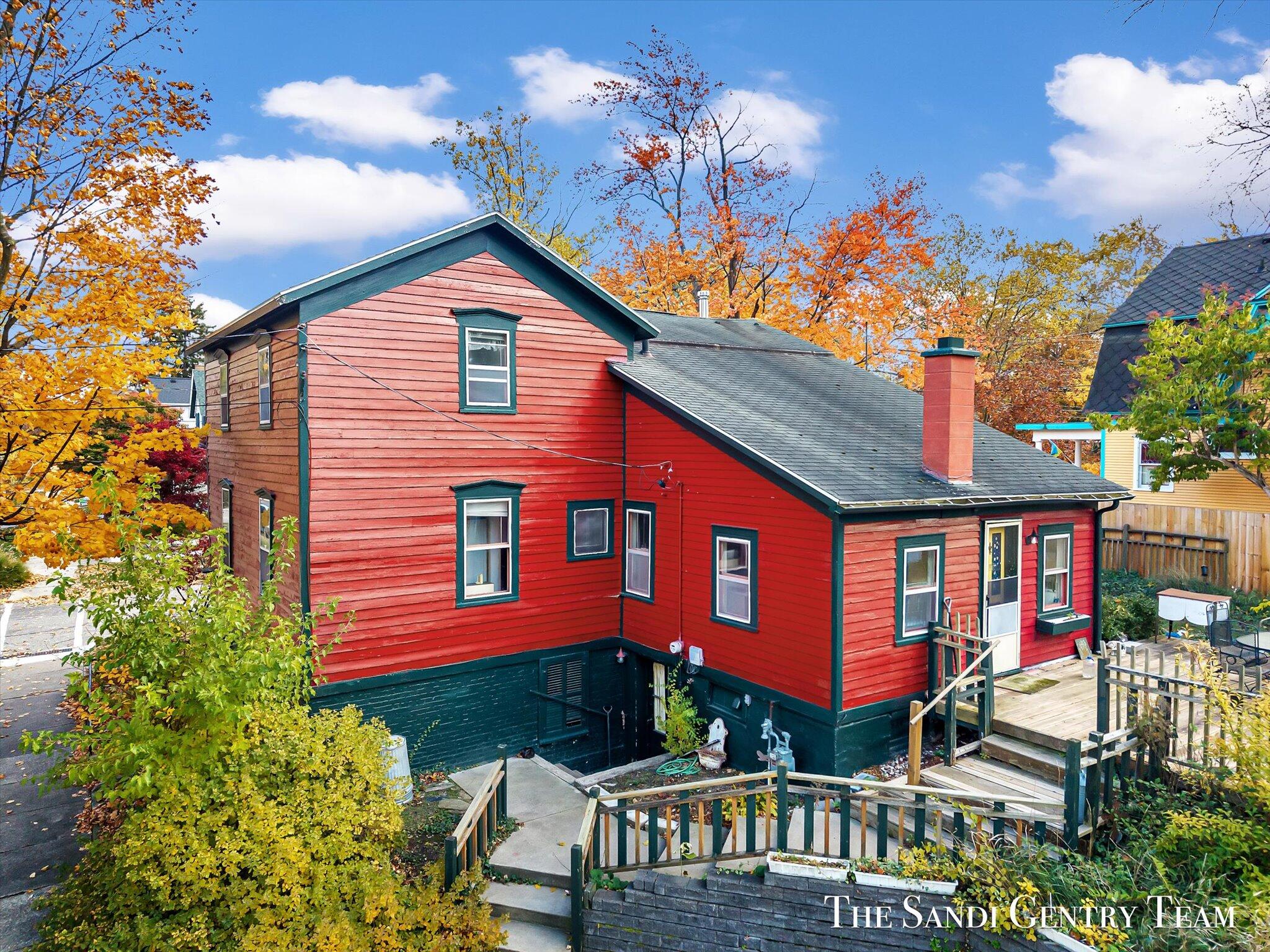 201 S 4th Street Grand Haven MI 49417