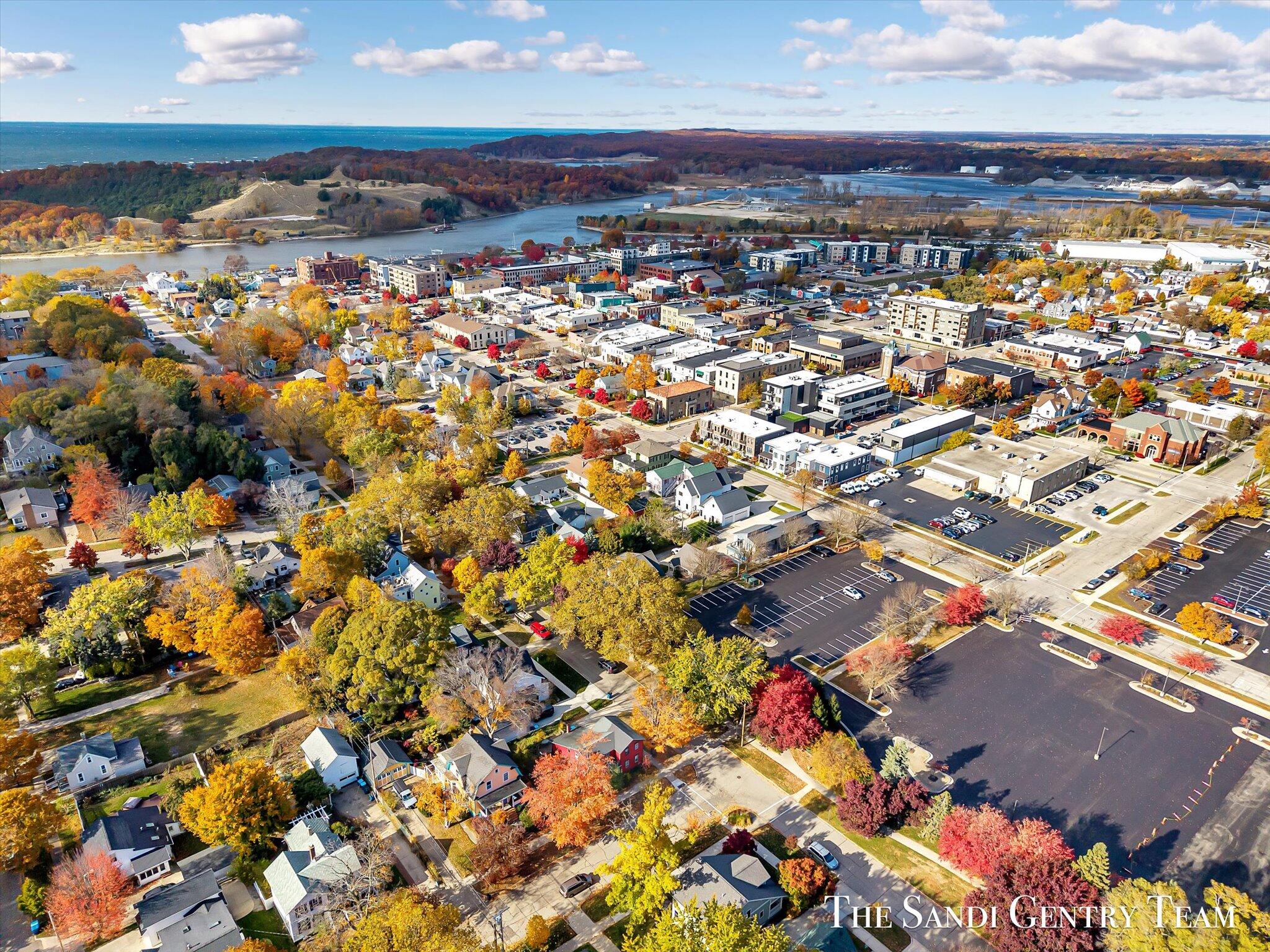 201 S 4th Street Grand Haven MI 49417