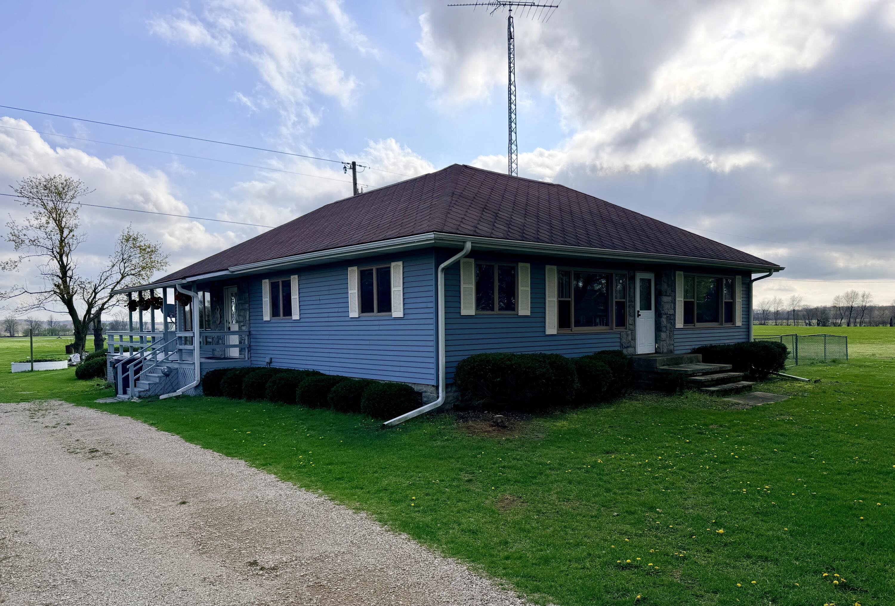49145 92nd Avenue Decatur MI 49045