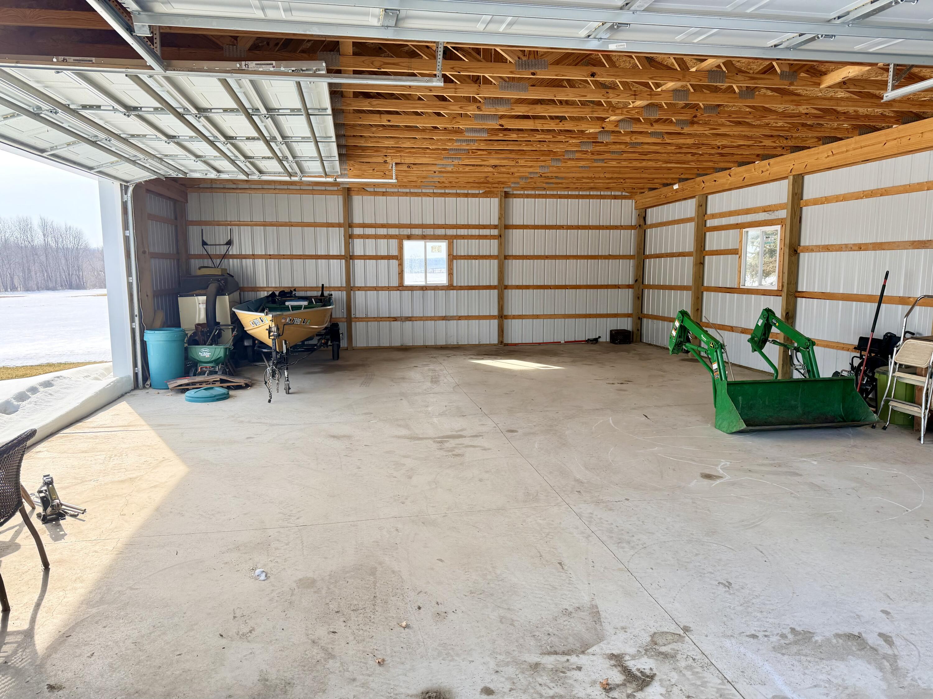 49145 92nd Avenue Decatur MI 49045