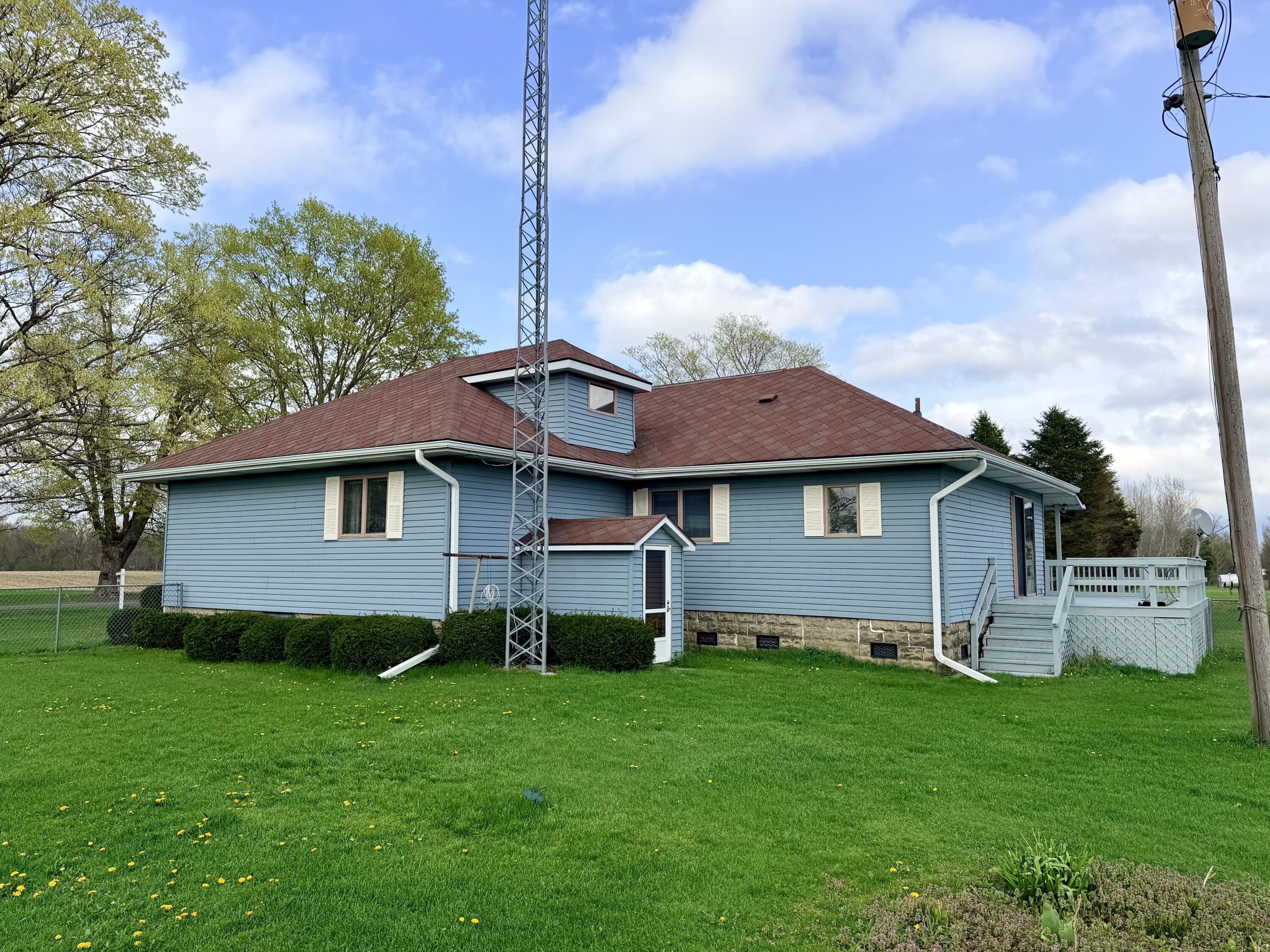 49145 92nd Avenue Decatur MI 49045