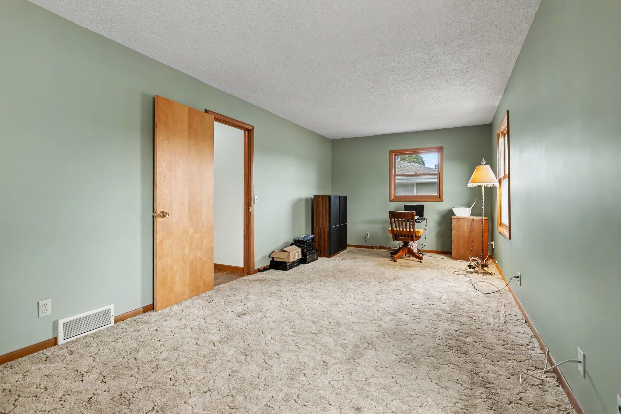 9135 Douglas Avenue Kalamazoo MI 49009