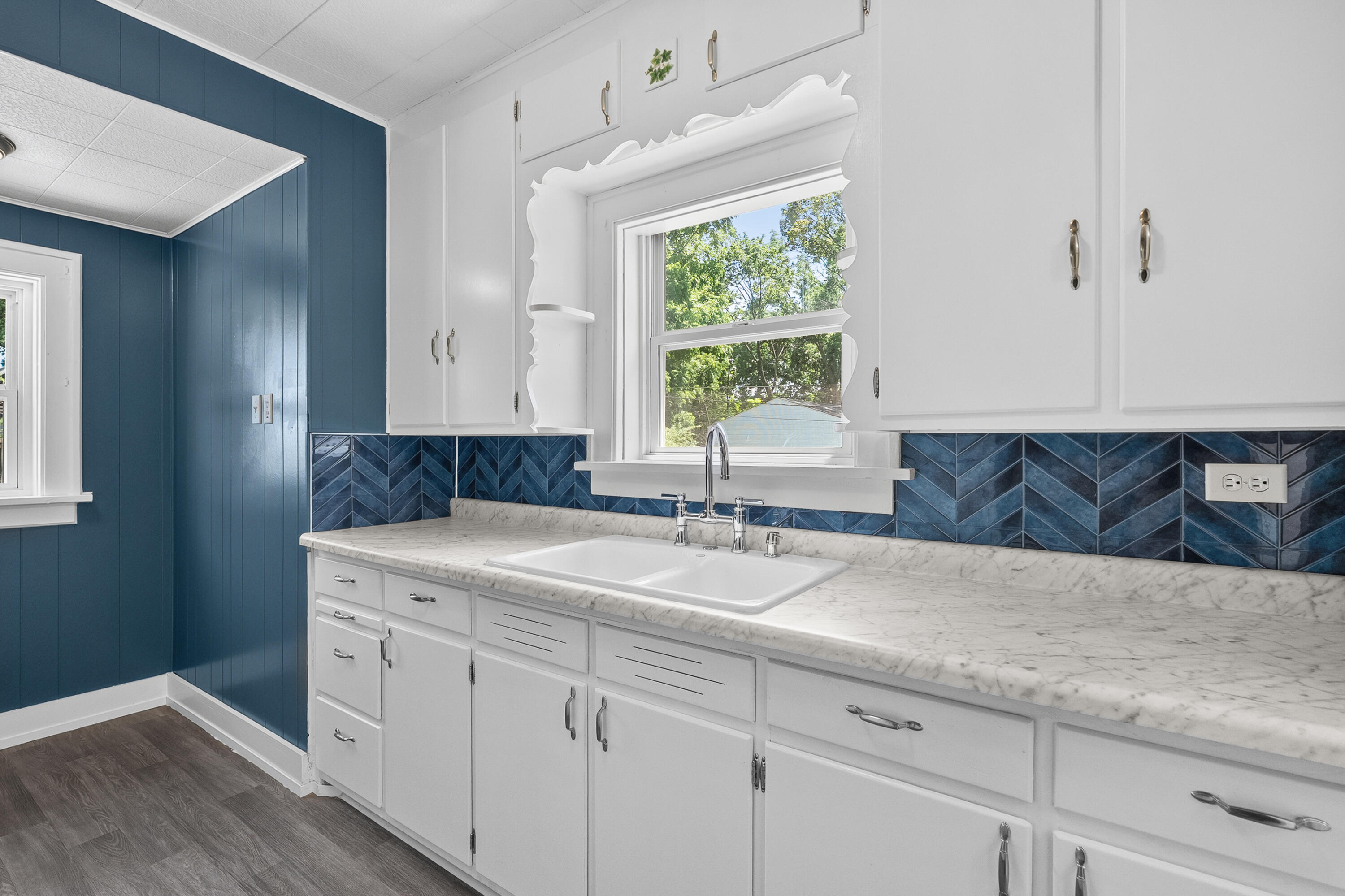 132 Gilkison Avenue Kalamazoo MI 49006
