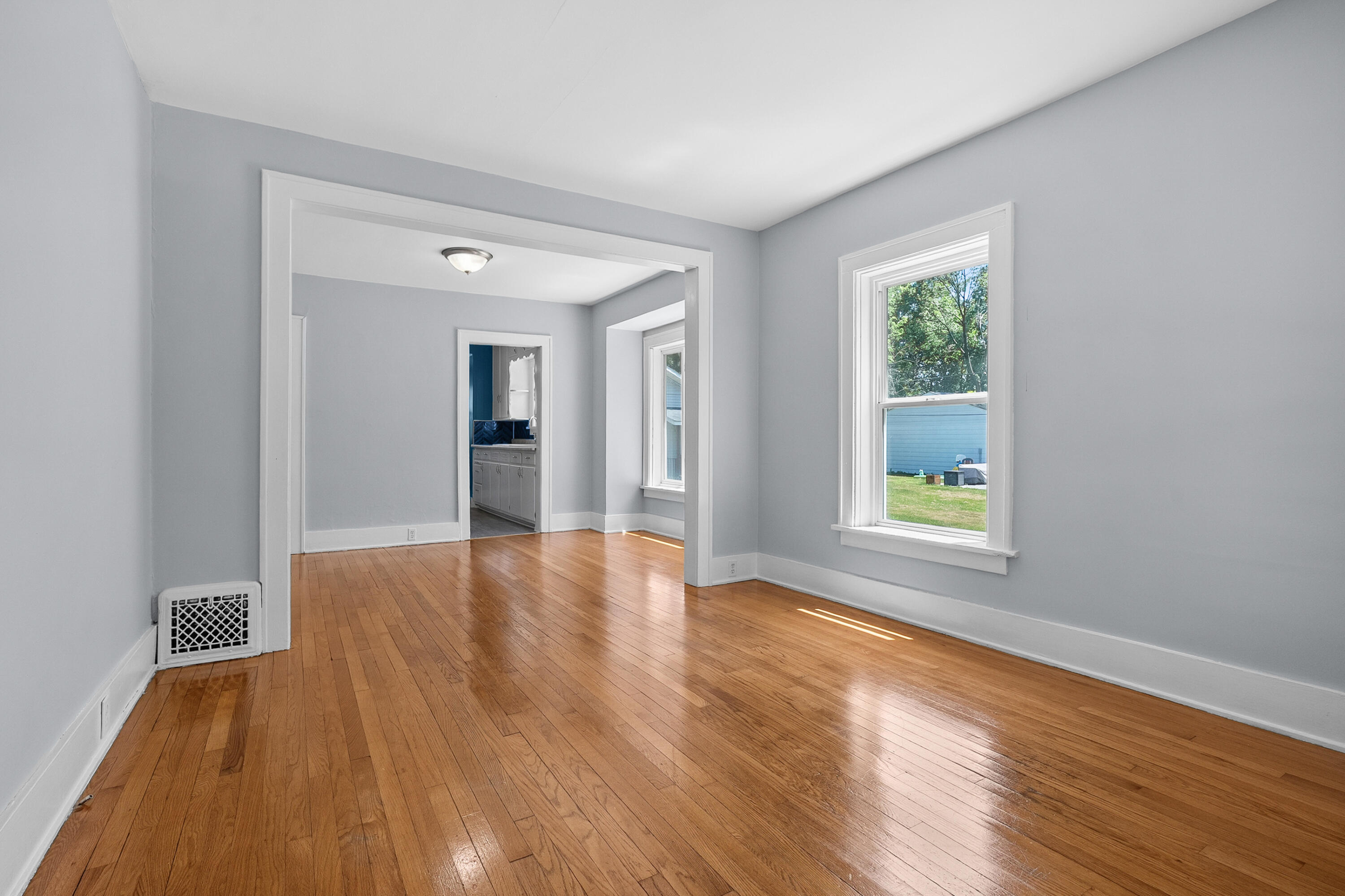 132 Gilkison Avenue Kalamazoo MI 49006