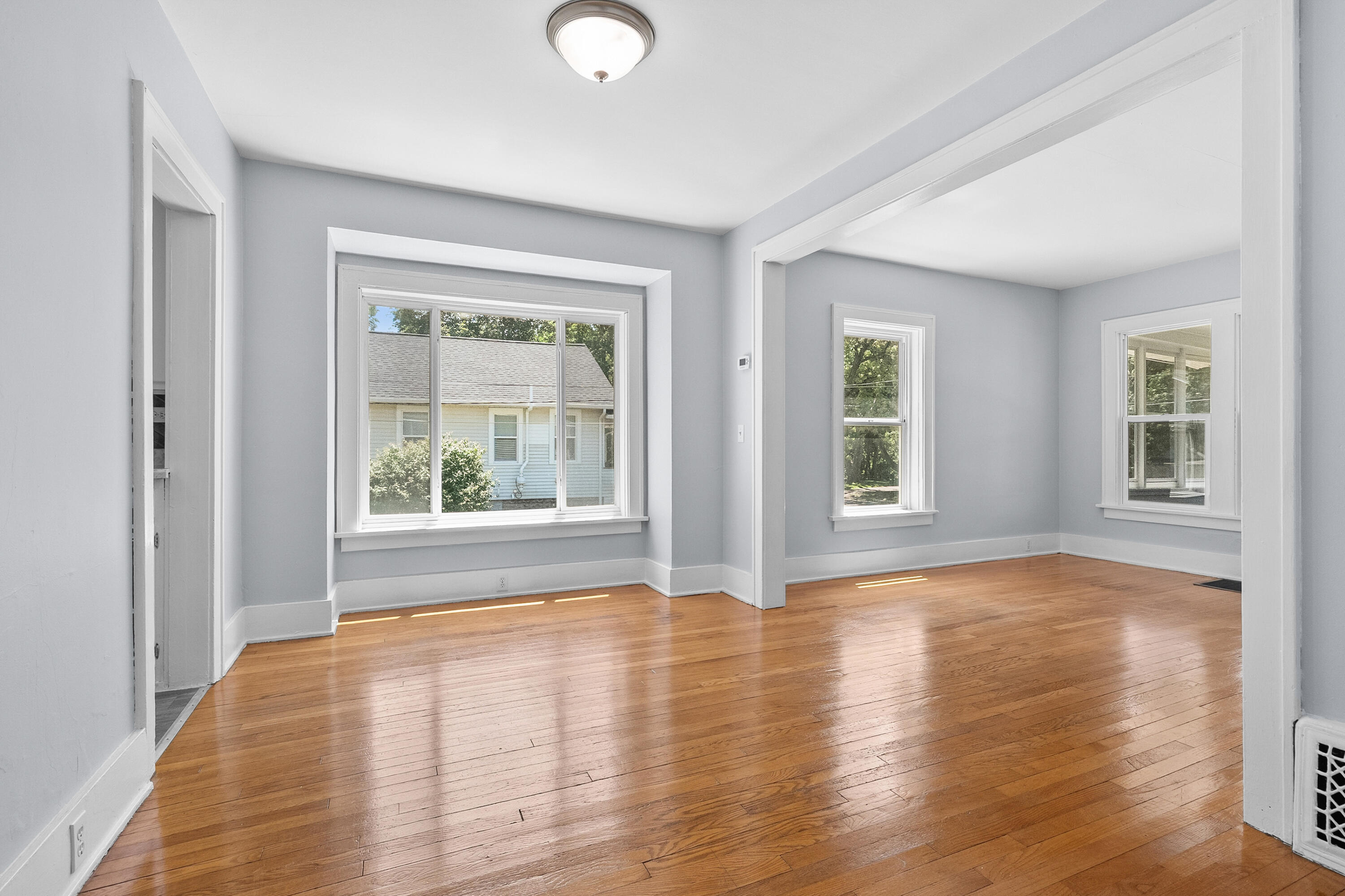 132 Gilkison Avenue Kalamazoo MI 49006