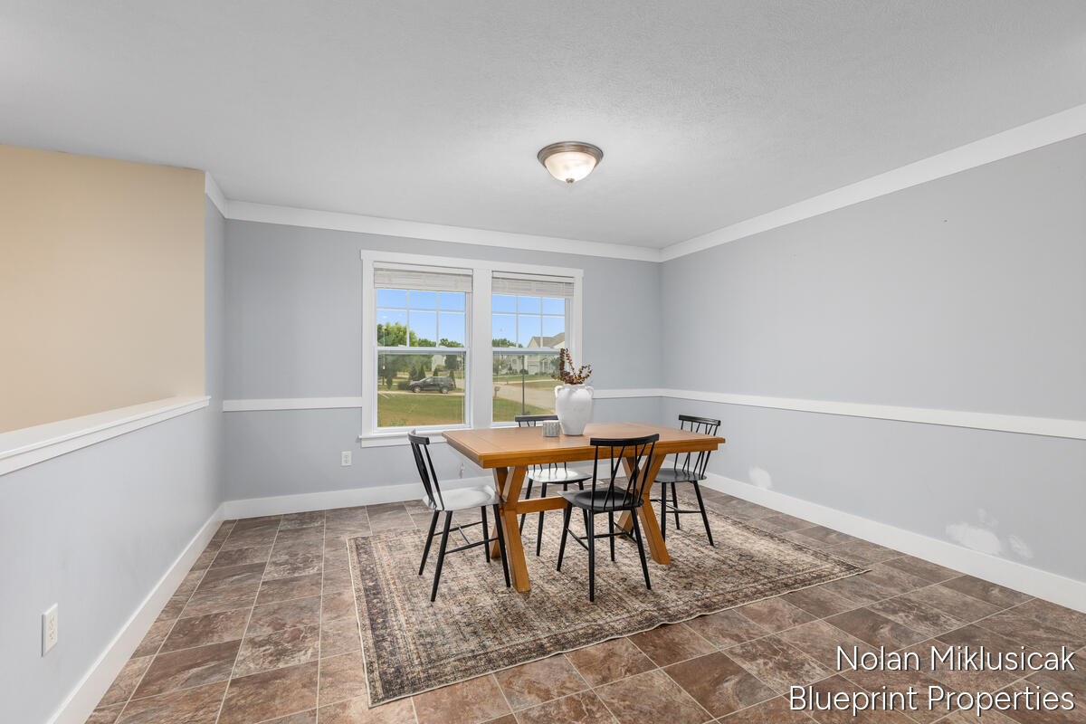1840 Greenview Court Zeeland MI 49464