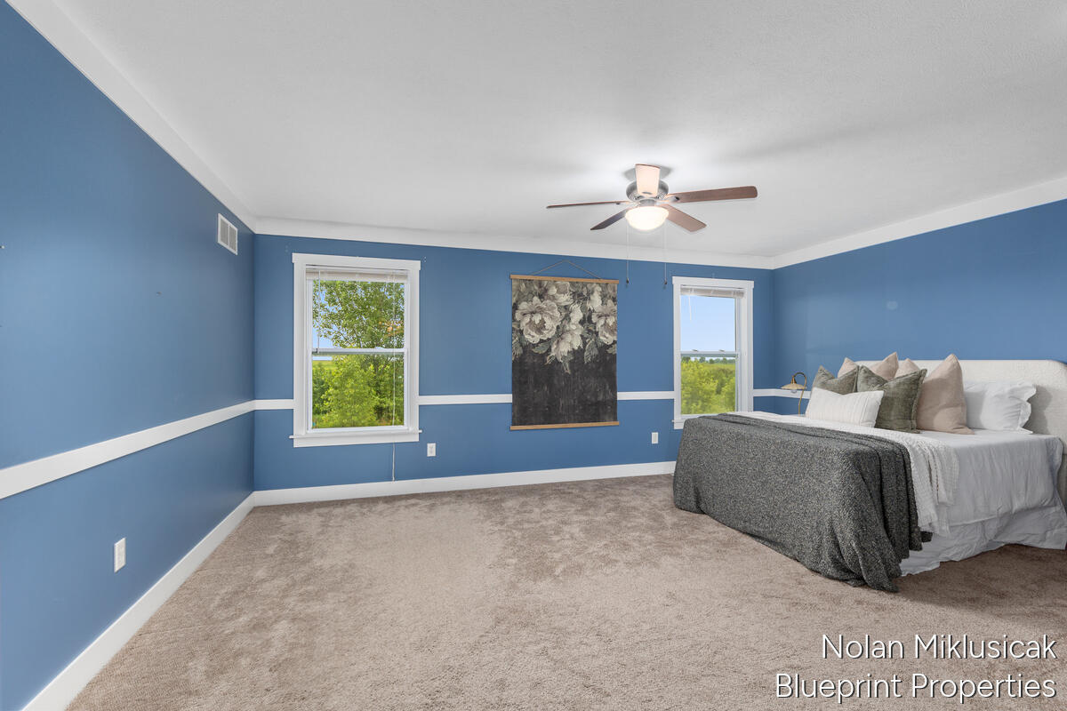 1840 Greenview Court Zeeland MI 49464