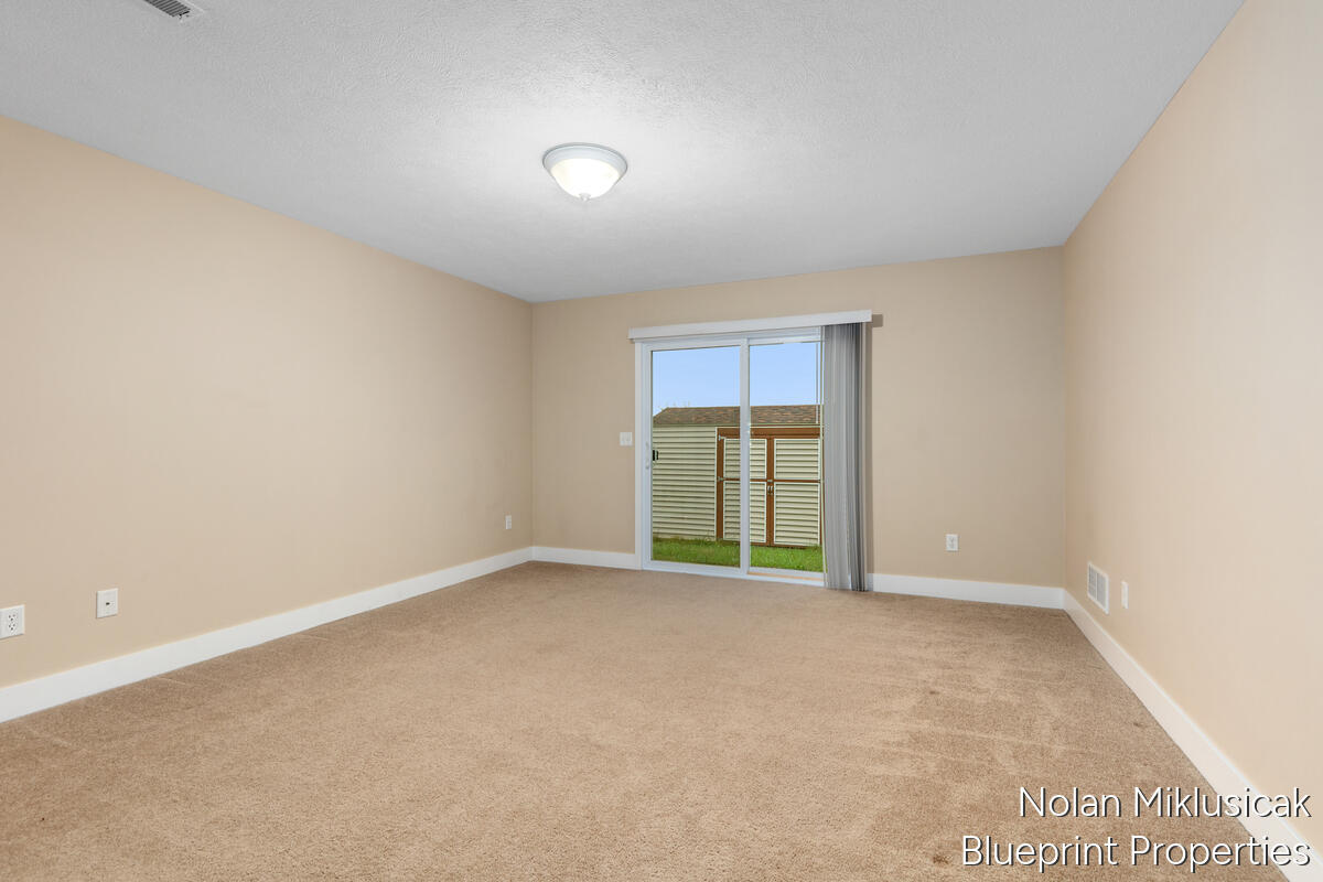1840 Greenview Court Zeeland MI 49464