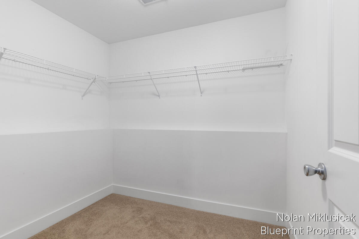 1840 Greenview Court Zeeland MI 49464