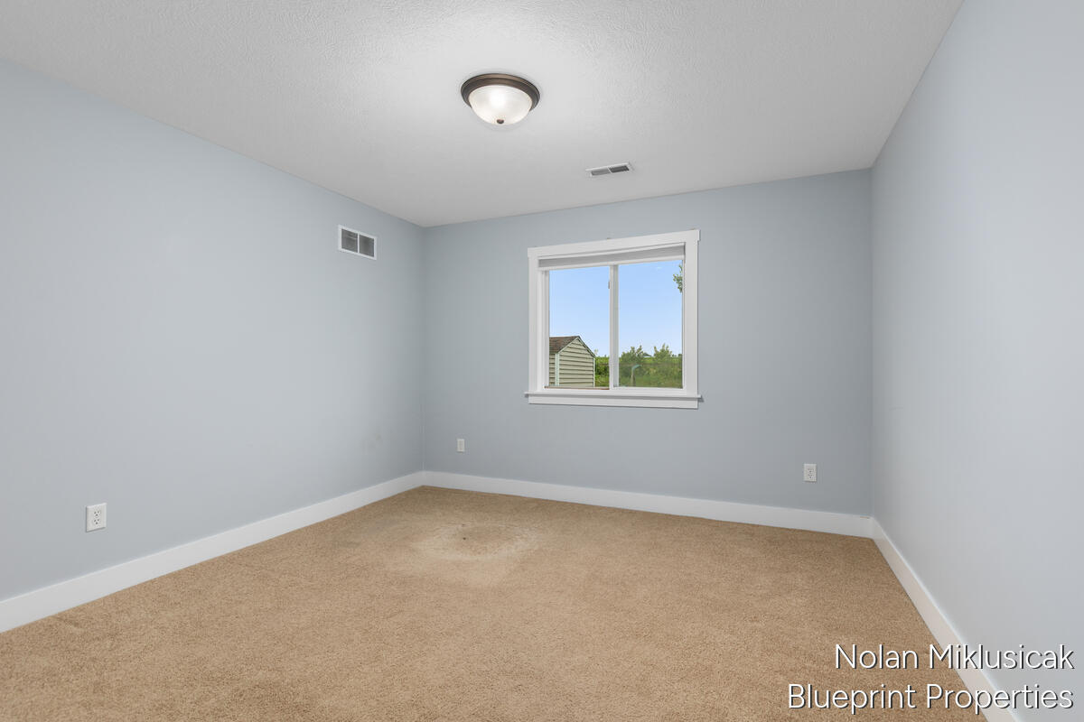1840 Greenview Court Zeeland MI 49464