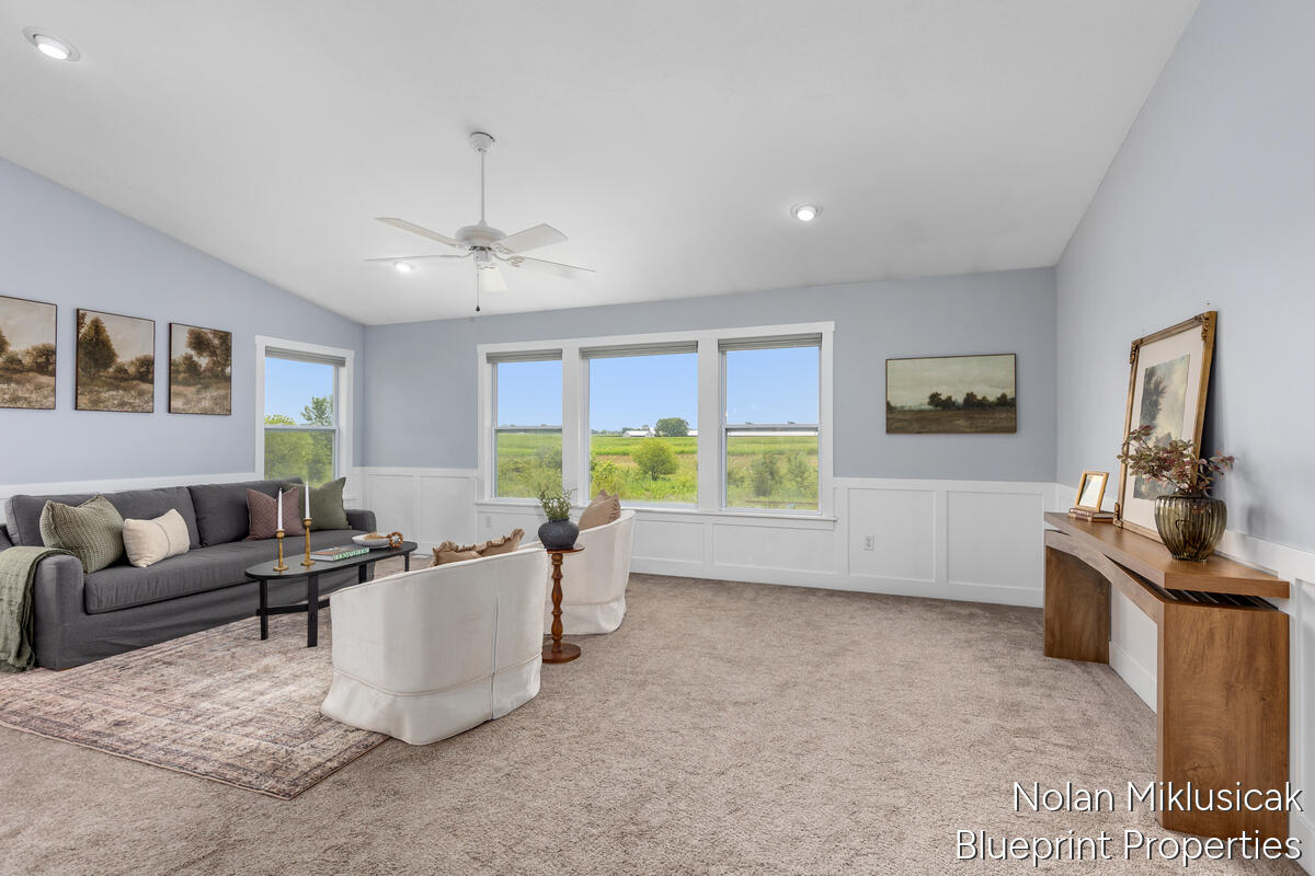 1840 Greenview Court Zeeland MI 49464