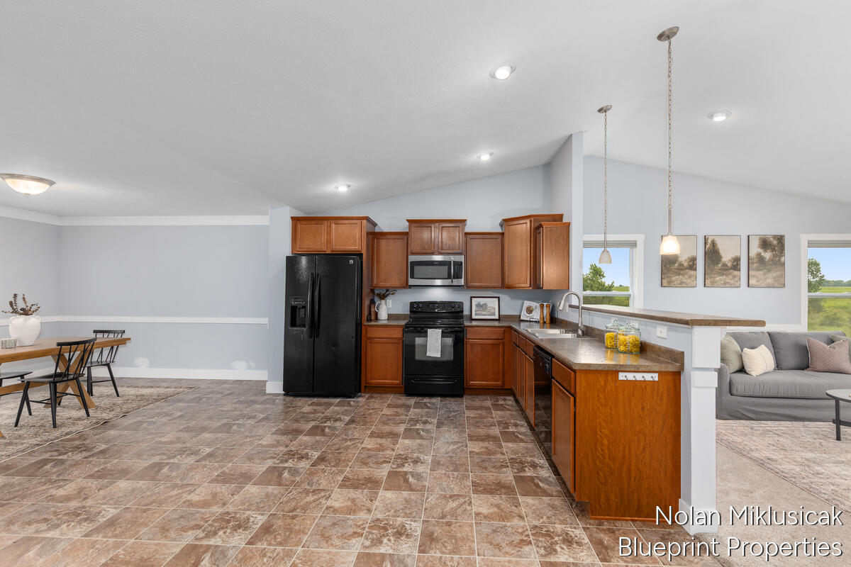 1840 Greenview Court Zeeland MI 49464