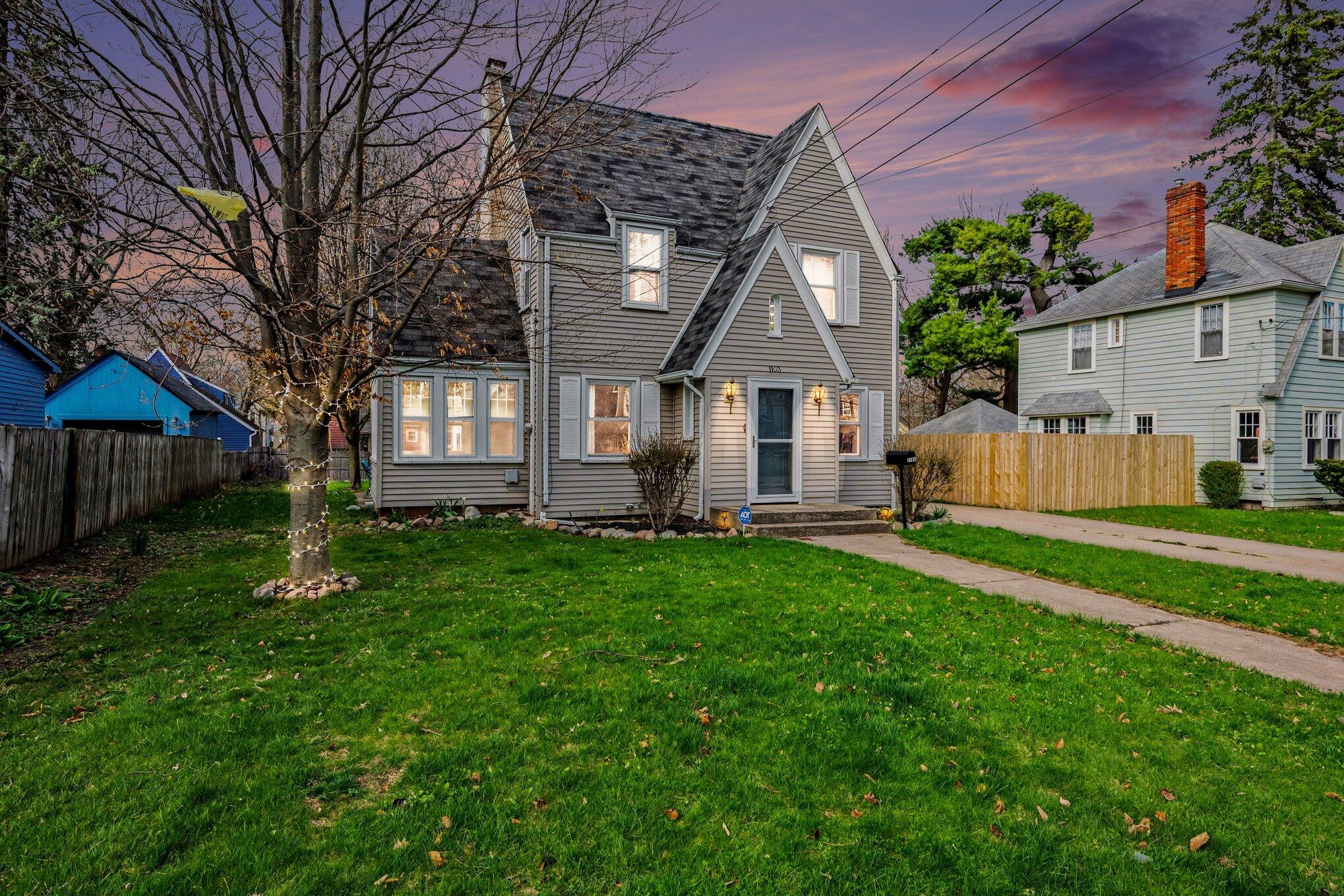 1103 Vassar Drive Kalamazoo MI 49001